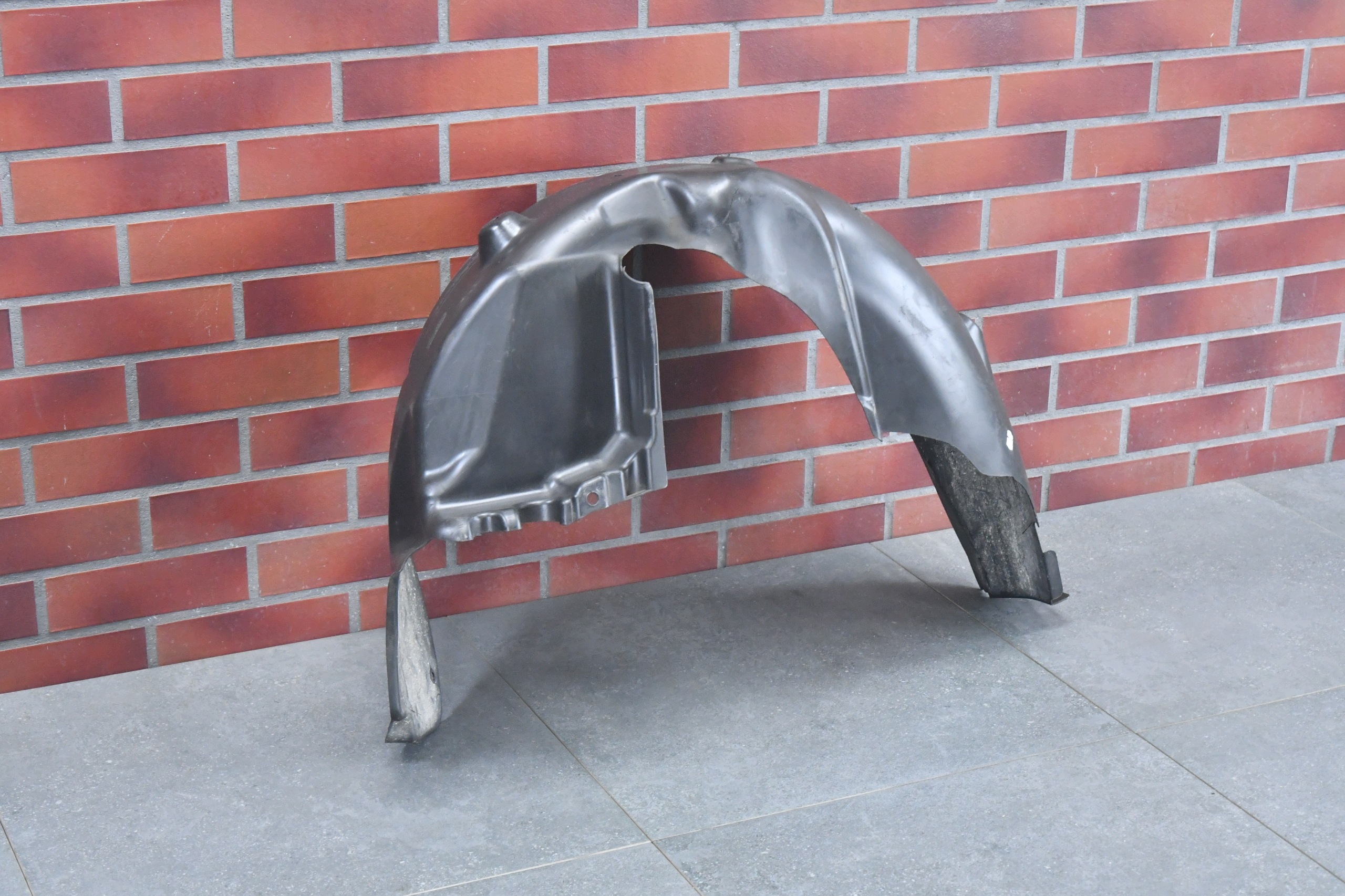 mudguard left rear part rear. cover BMW M3 E93 8044647