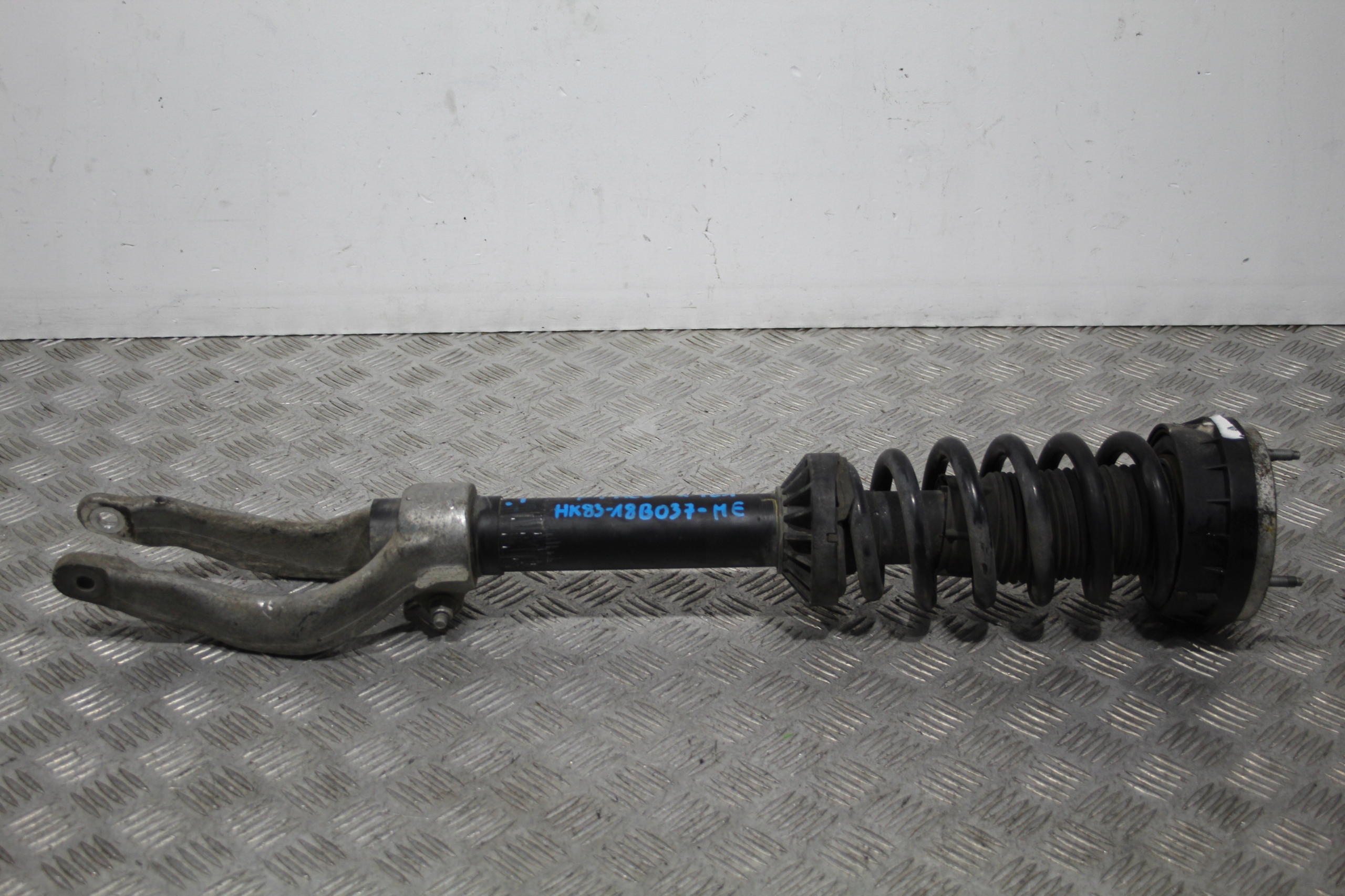 shock absorber right front JAGUAR F-PACE X761