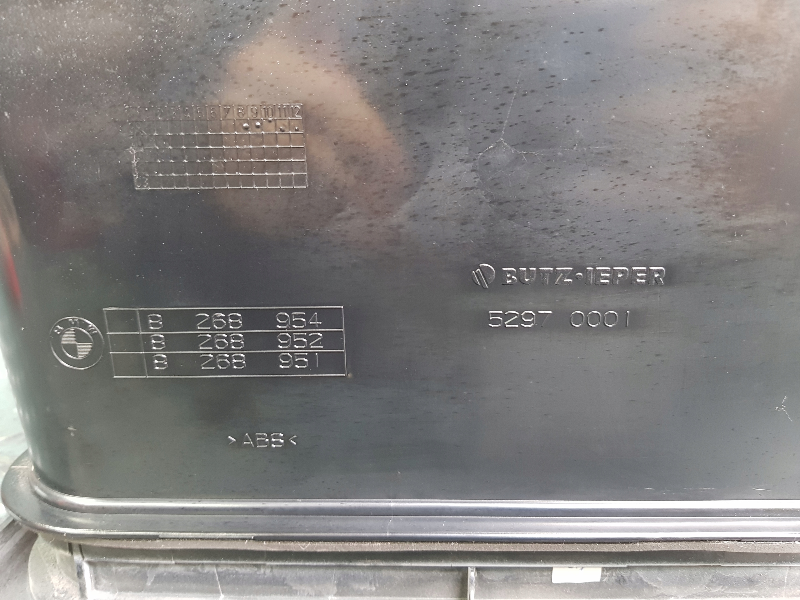 бардачок на 8 268 954 BMW E46 кабриолет