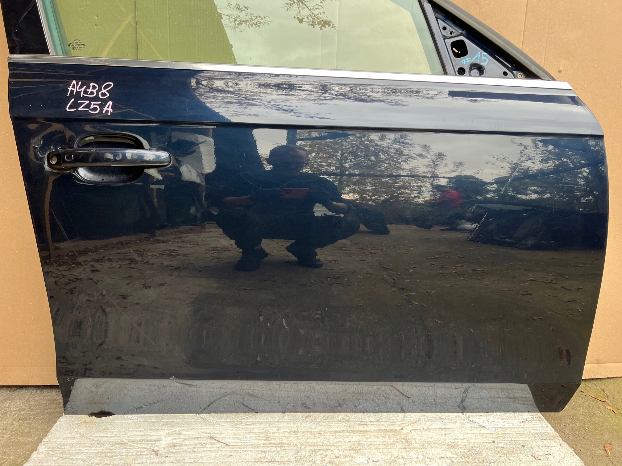AUDI A4 B8 door right front right front LZ5A