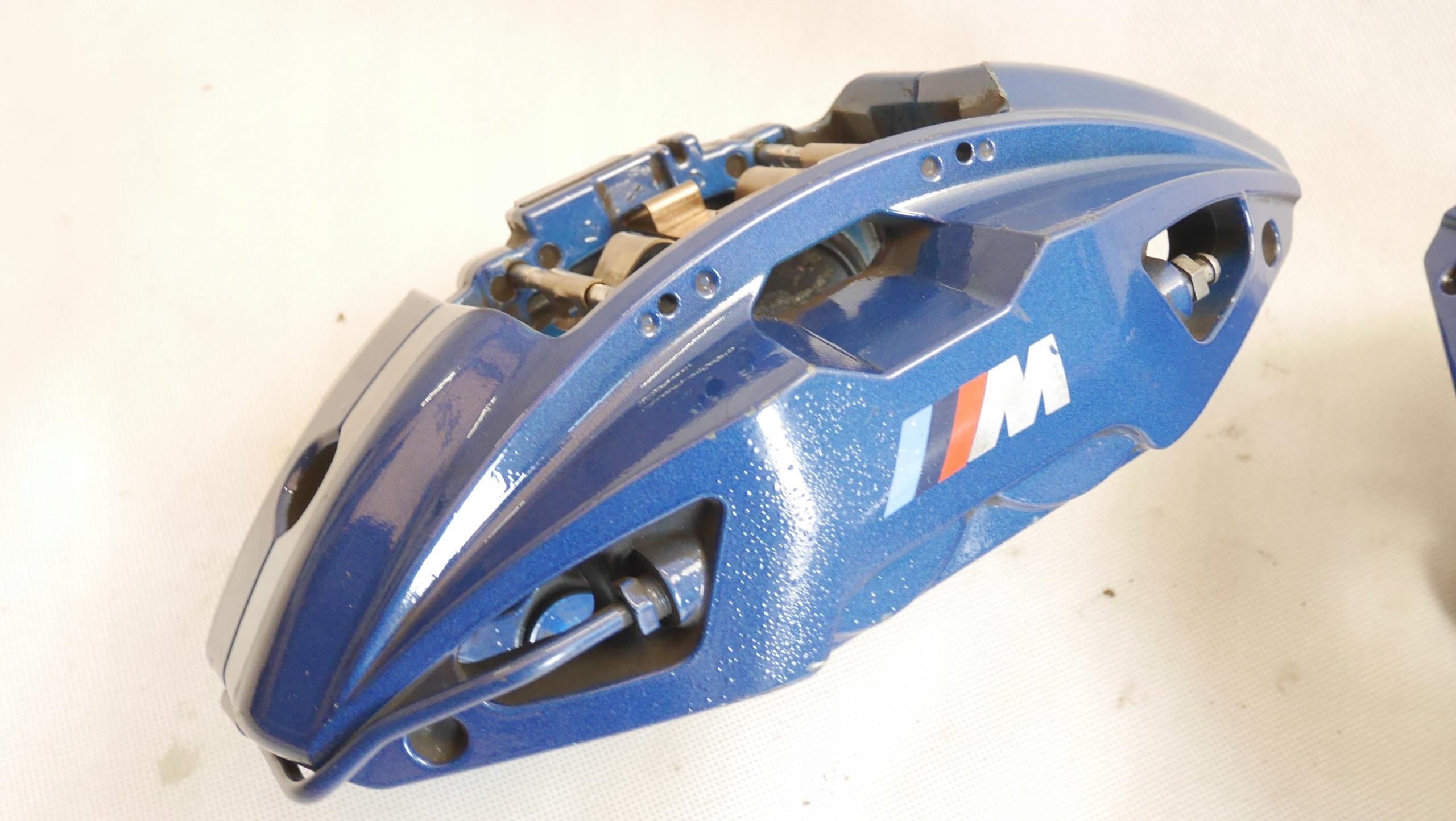 BMW G20 G29 G30 G01 ZACISKI HAMULCOWE PRZÓD M-SP Producent części BMW OE