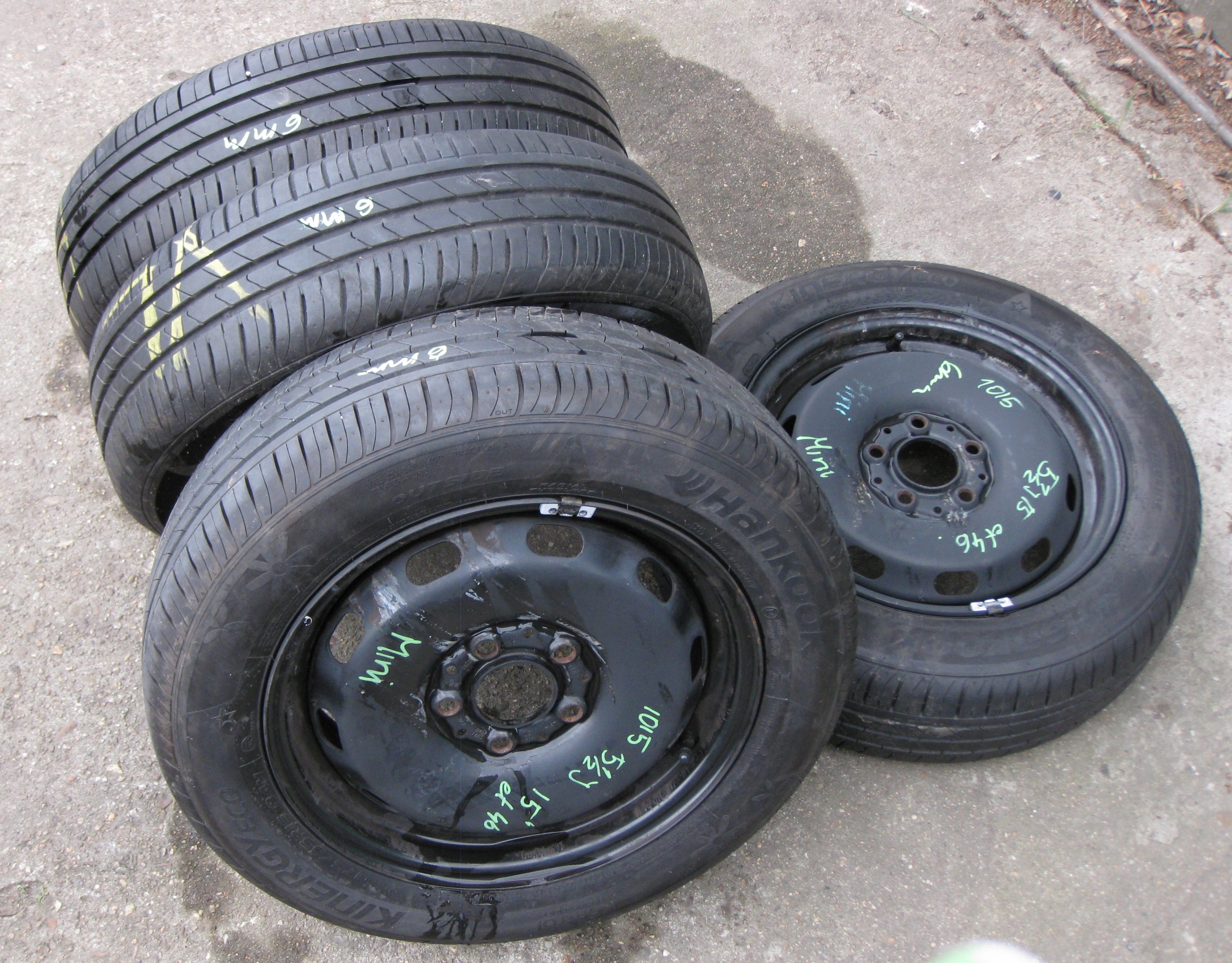 wheels discs tyres MINI 175/65/15 LATO ET46
