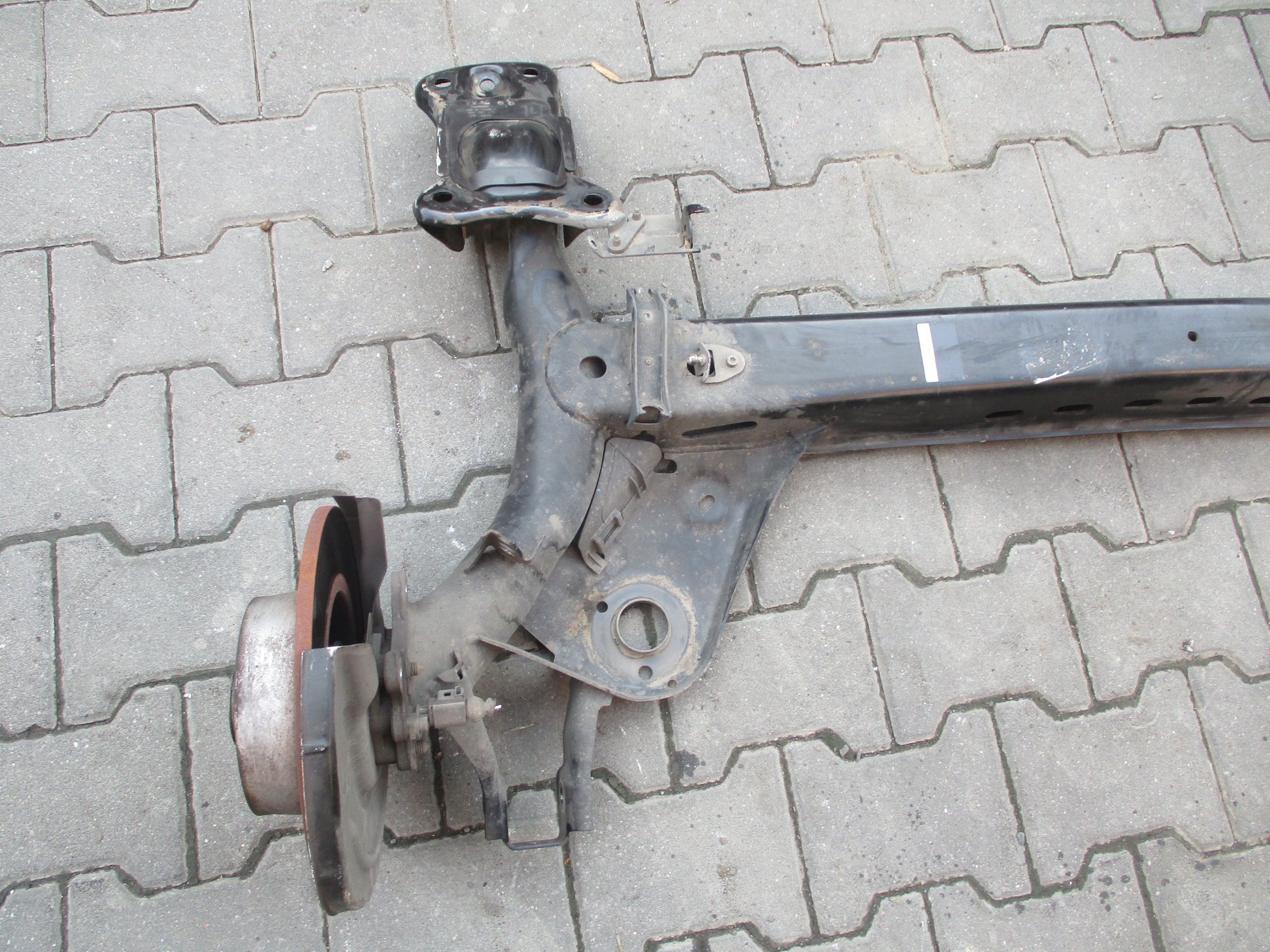 sususpension sider axis rear rear part SEAT ATECA 1,6D 17R