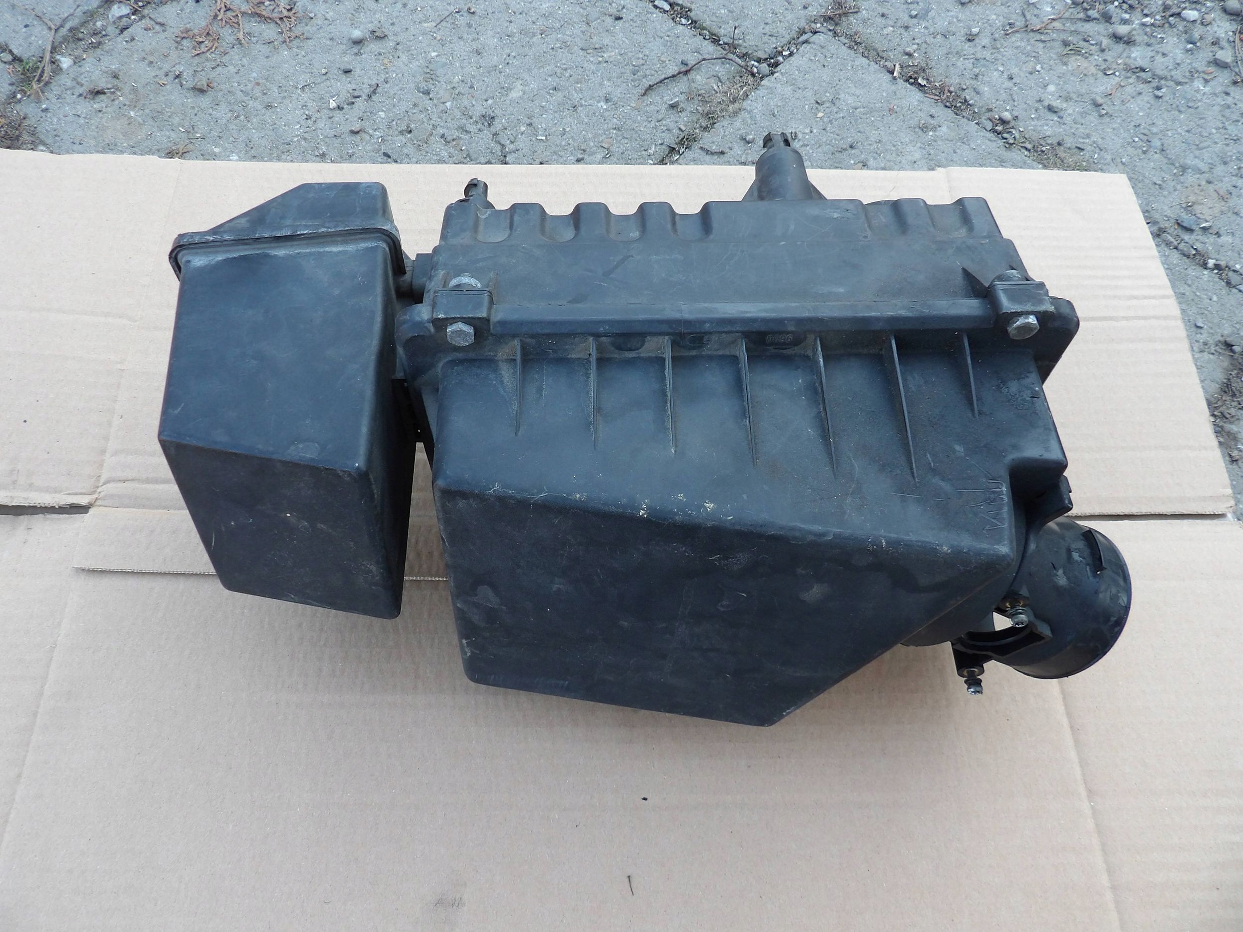 FORD FOCUS MK1 FL LIFT 2004 1.8 TDCI Gehäuse filter luft