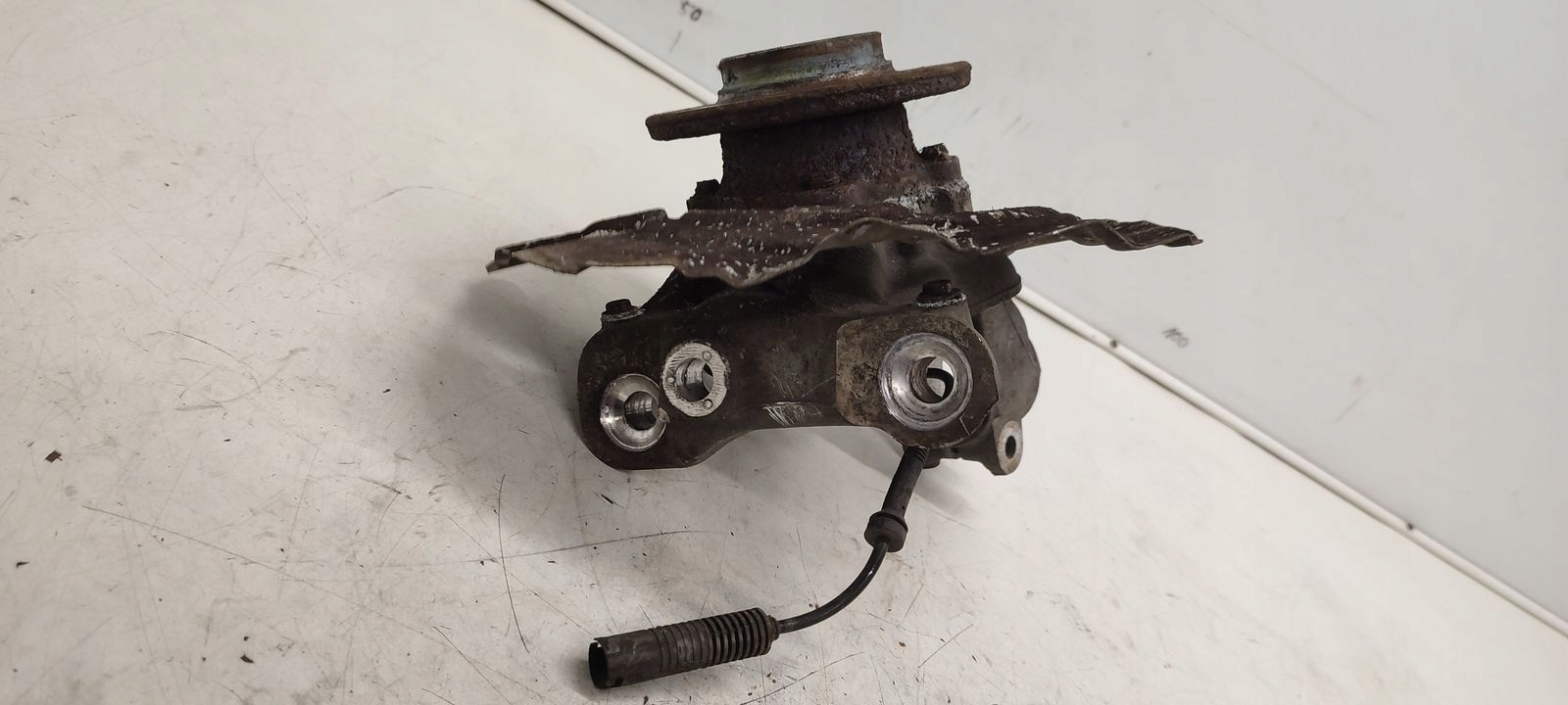 swing front front right BMW E91 2,0D