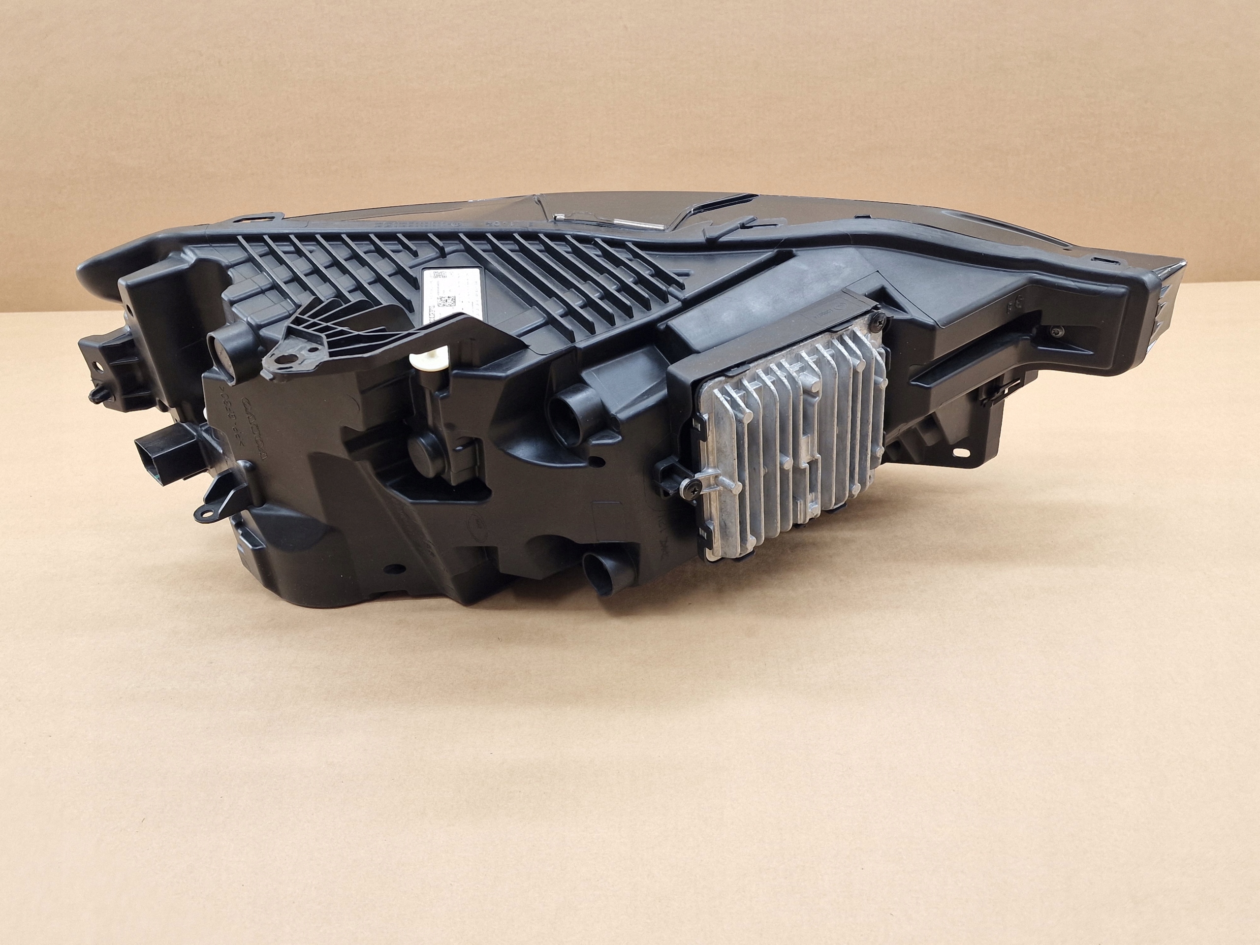 left light FULL LED VOLVO XC60 II LIFT black 2021-2024