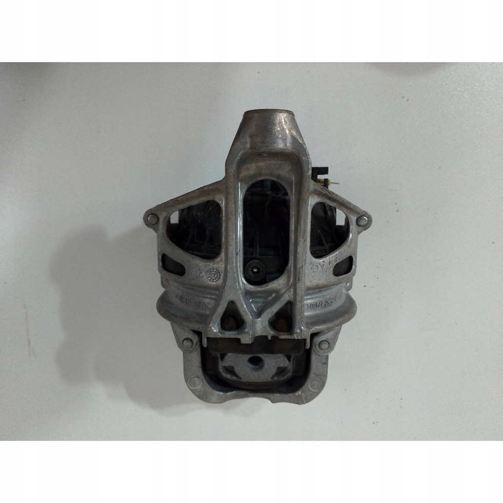 Audi Q5 SQ5 80A holder / engine mount right 5M0199372GQ (N152)