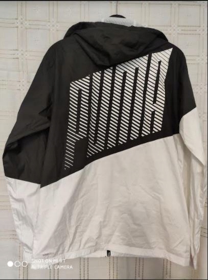 PUMA RUNNING&TRAINING KURTKA WIATRÓWKA M BAD Rozmiar M