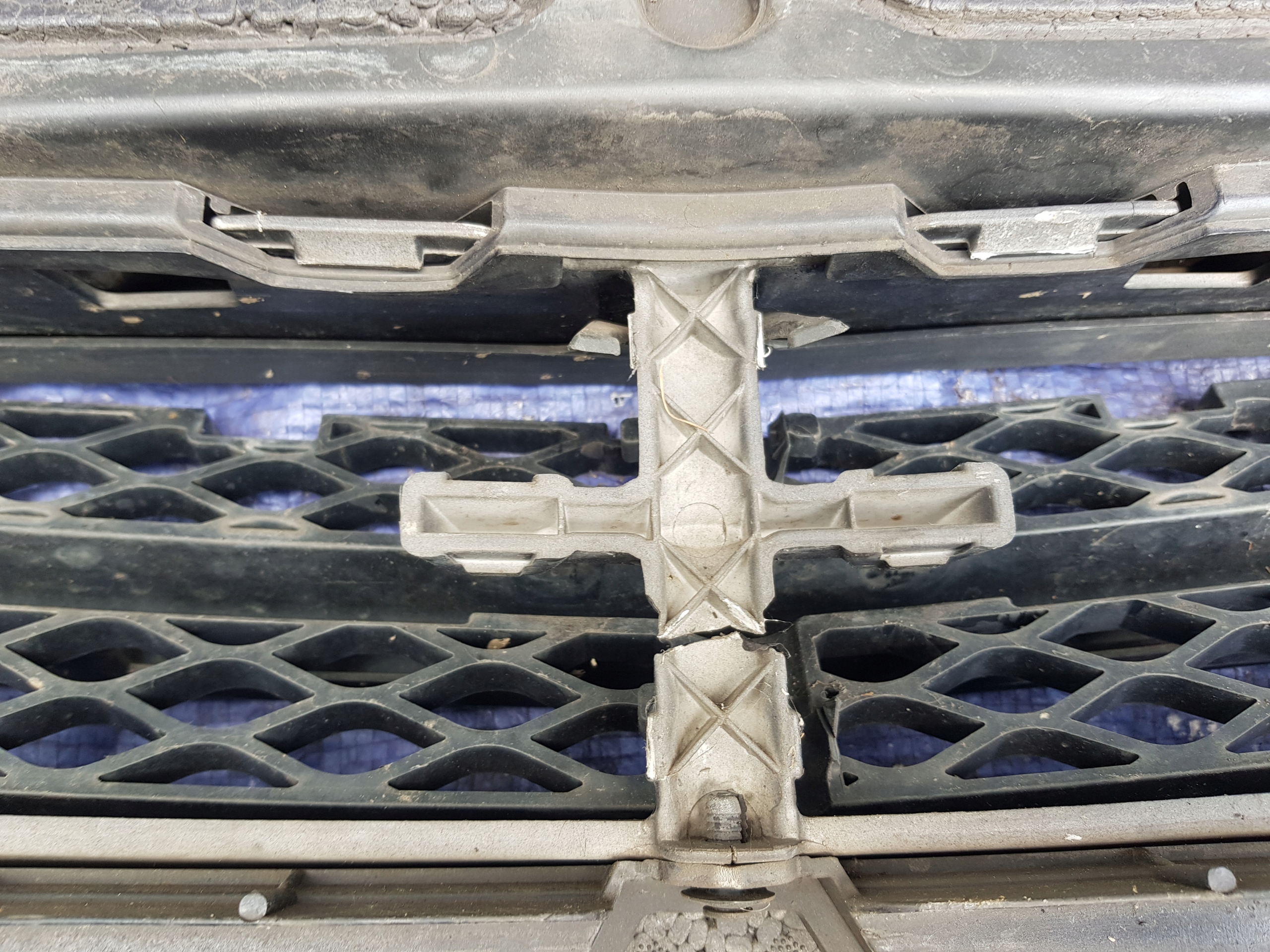 bumper front front MERCEDES W221 C359 XENON PDC