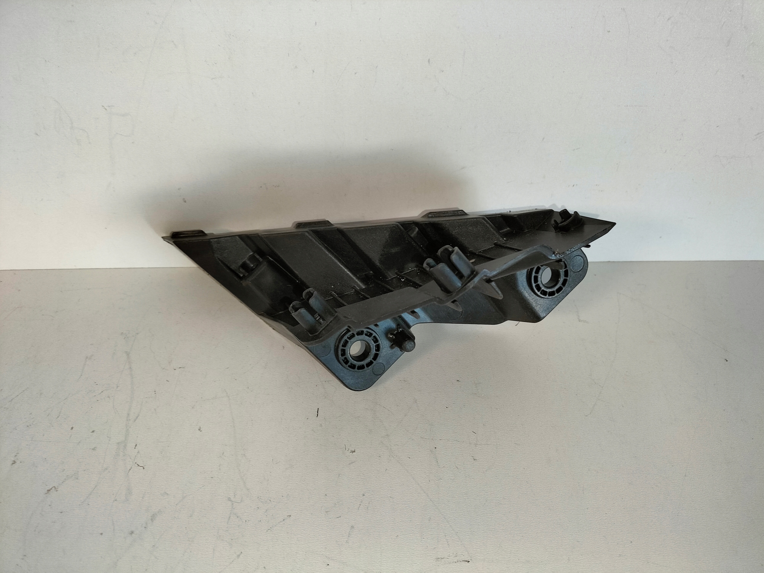 support holder below lampe reflektor front right HYUNDAI TUCSON IV LIFT 24