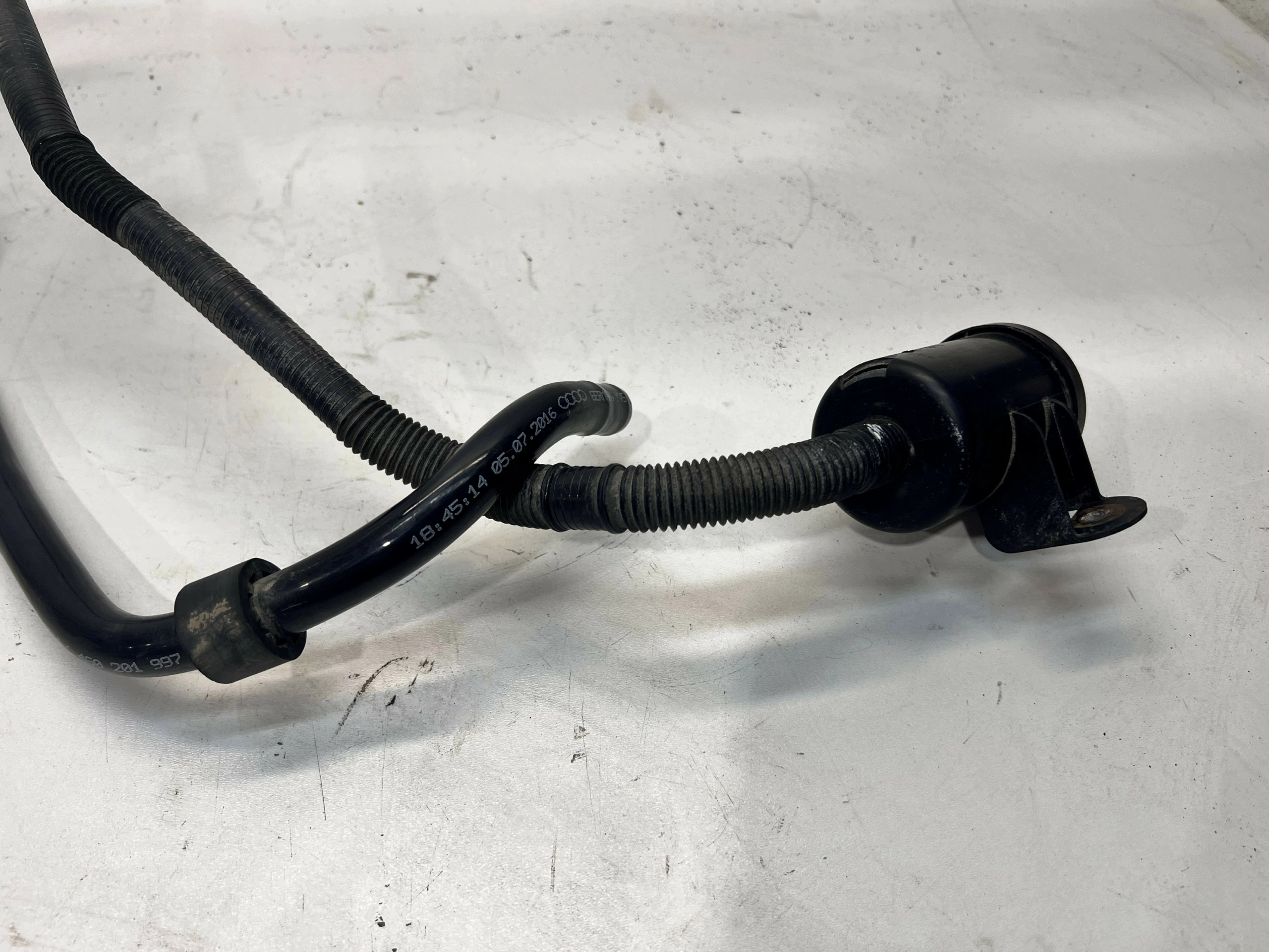 prijenos vakum filtera AUDI A4 A5 Q5 A6 C7 4G0906621E 4G0201997L
