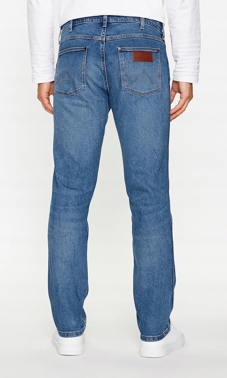 Wrangler GREENSBORO Shaker REGULAR STRAIGHT DżINS W32 L32 Model Greensboro