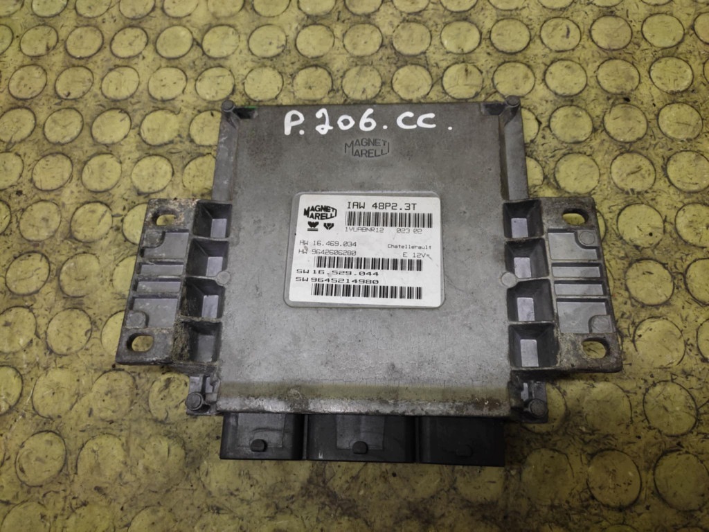 PEUGEOT 206 CC control unit of the engine 9645214980