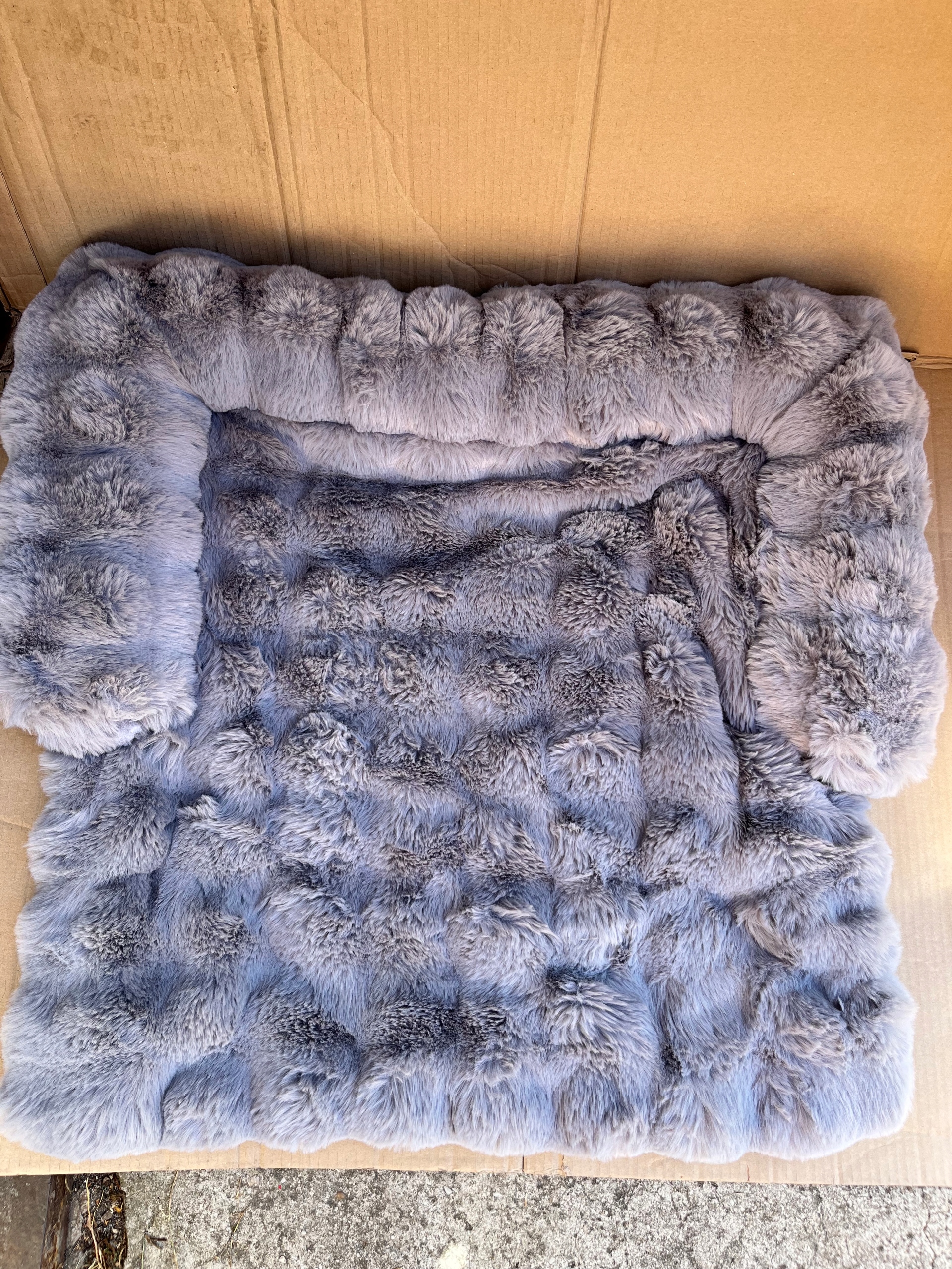 Levně Pelíšek – mimořádně pohodlná pohovka pro psa