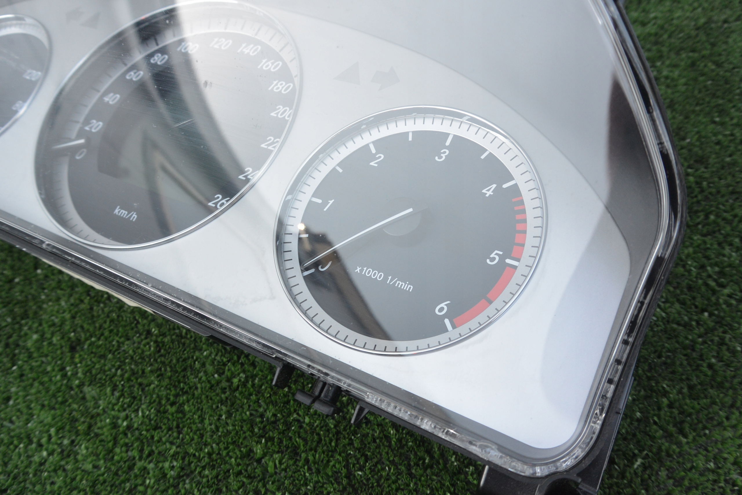 dials dials DIESEL MERCEDES C-KLASA W204 EU