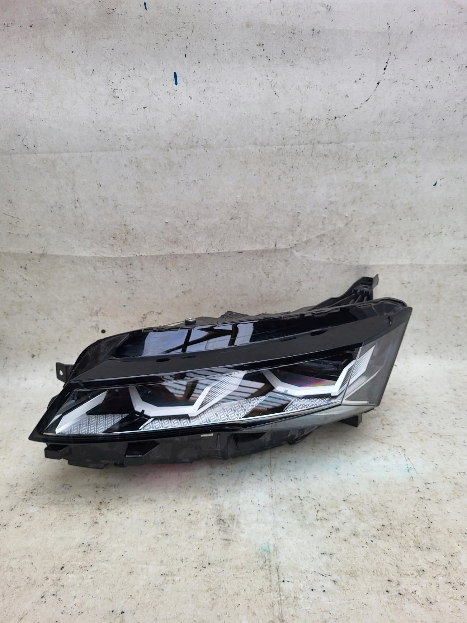 RENAULT RAFALE 23- light left front front LED MATRIX VIOSION 260606163R