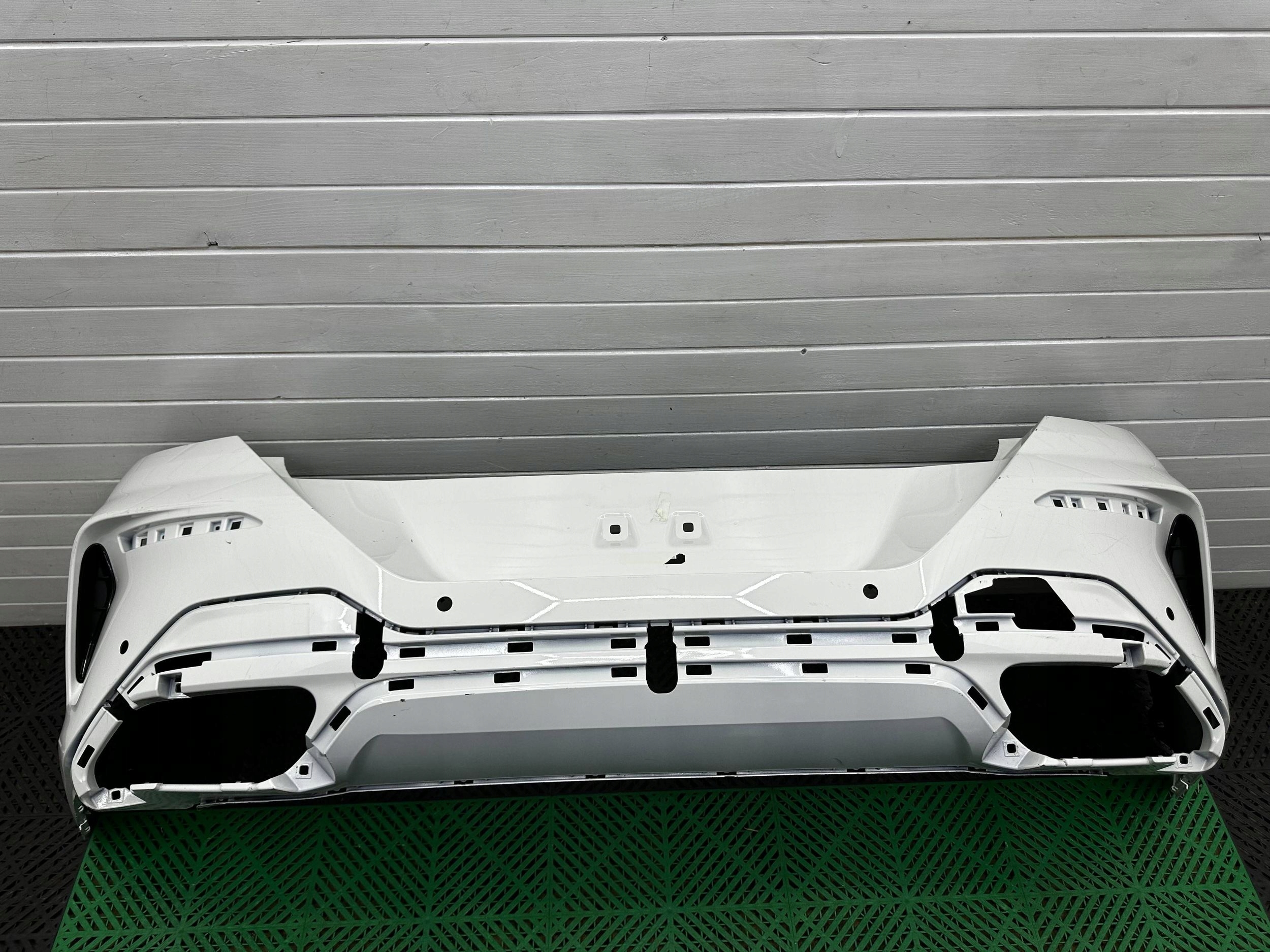 bumper rear rear part BMW 8 G16 M PAKIET