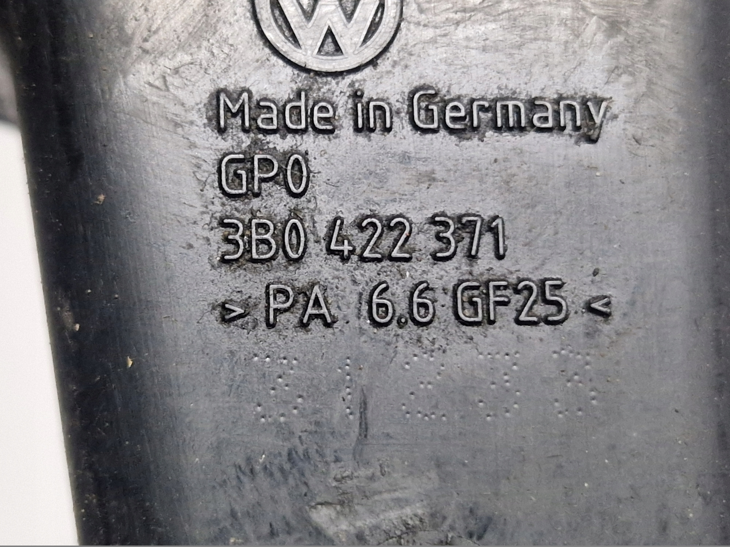 PASSAT B5 1.8 TURBO Benzin Servoölbehälter 3B0422371