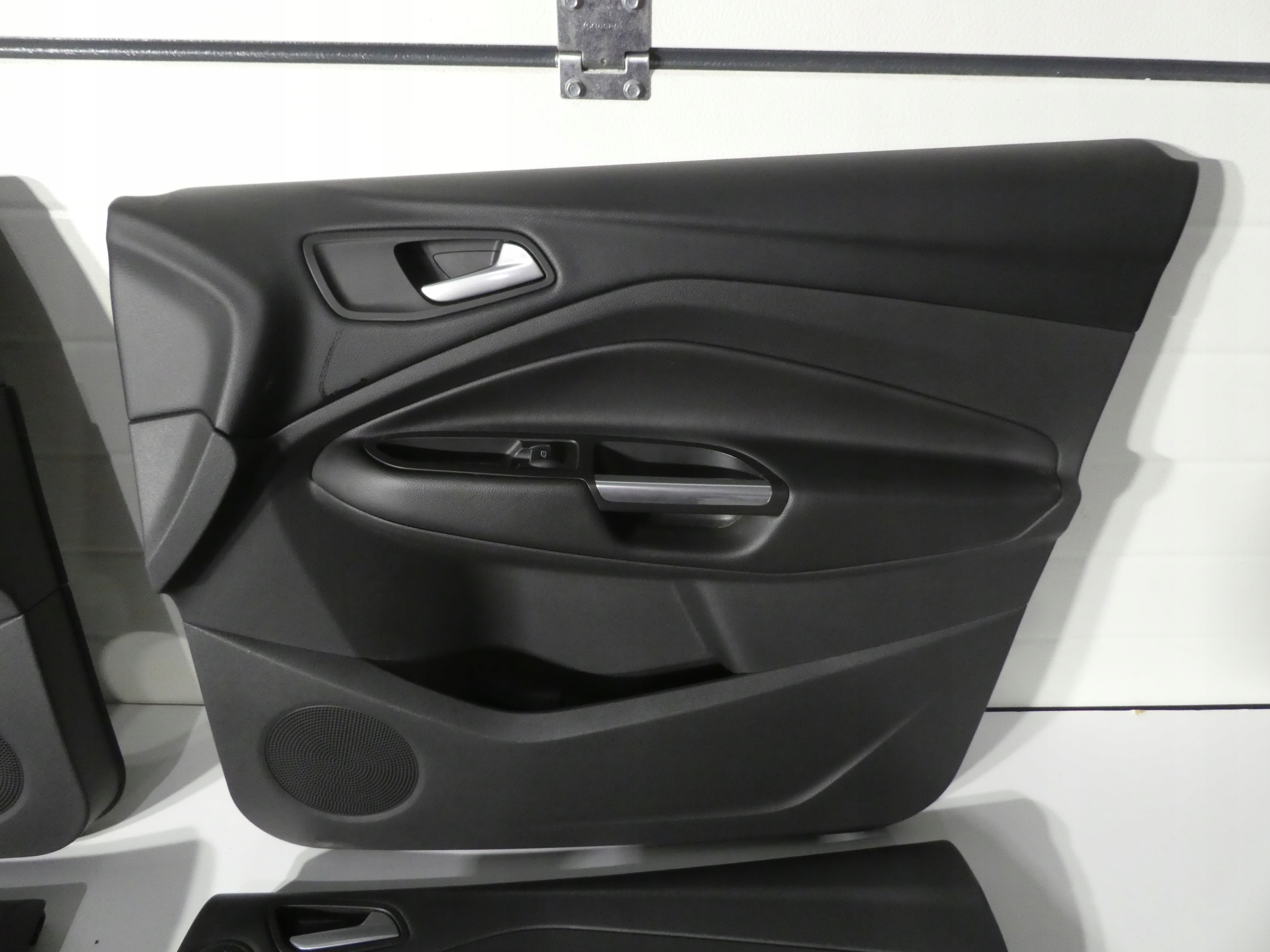 FORD KUGA II mk2 ST-line side door side rear part front KOMPLET