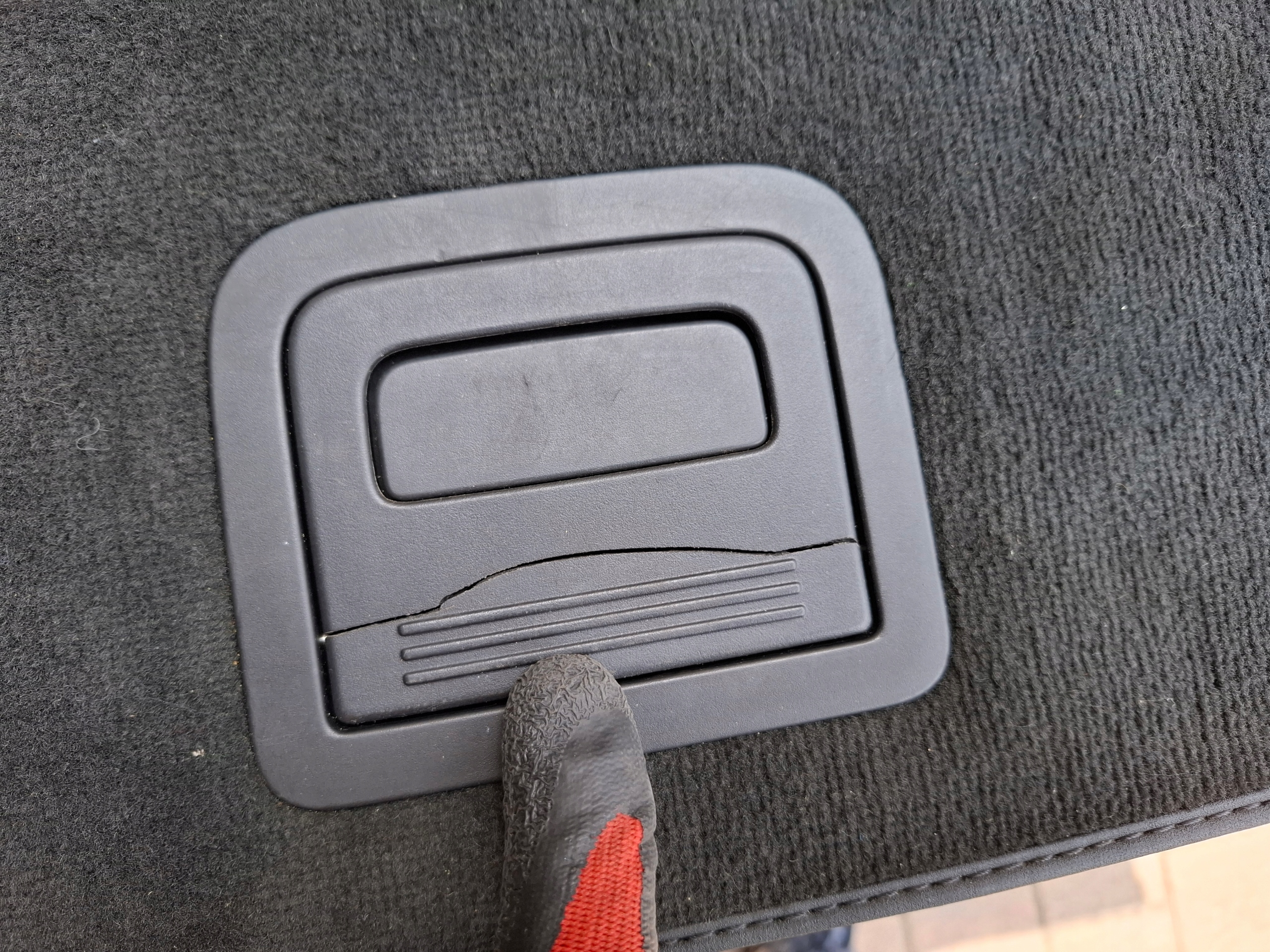 AUDI A7 4G floor mats boot 4G8863463A