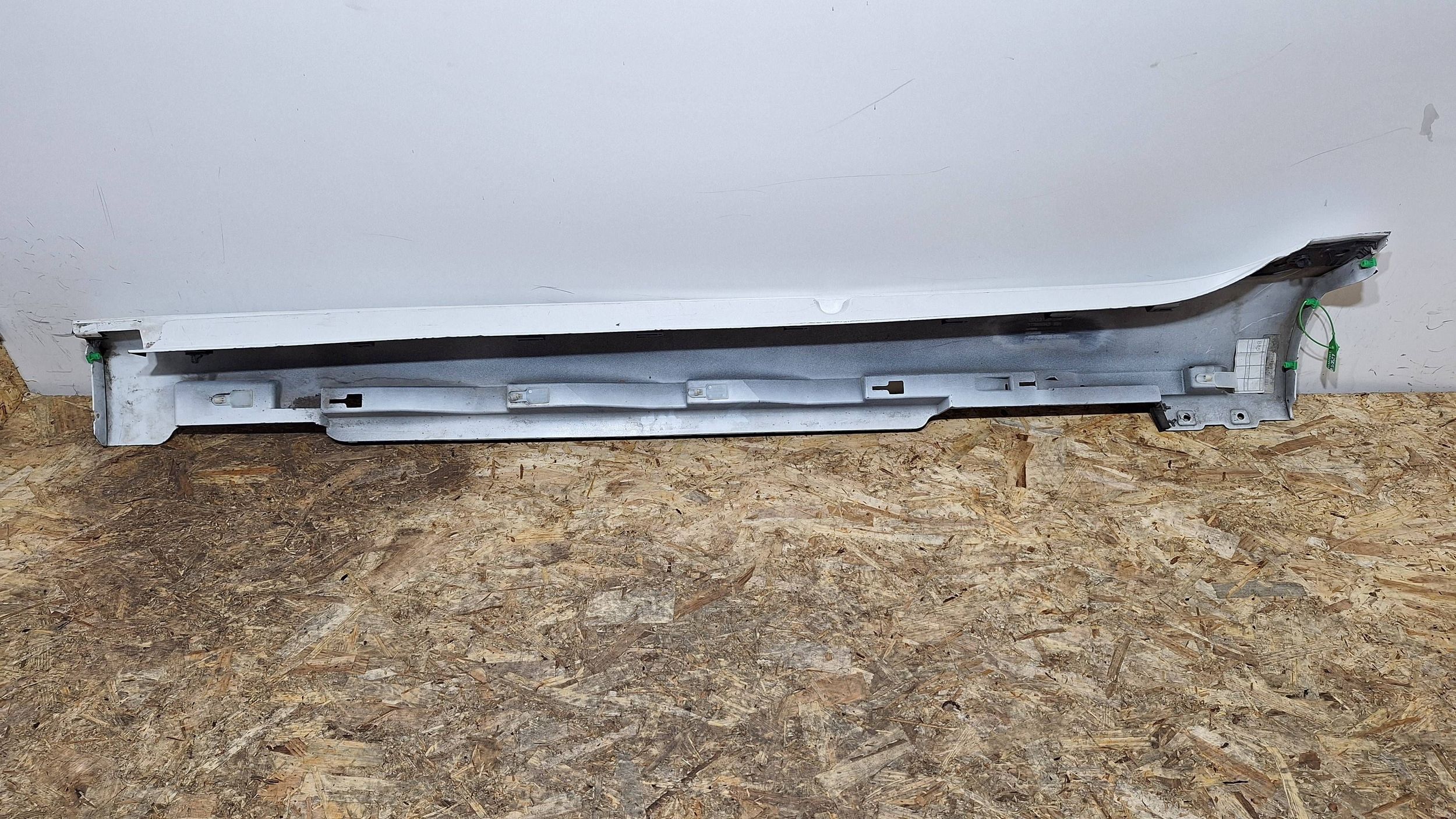 cap threshold moulding threshold right VOLVO V40 II 12- 31395043