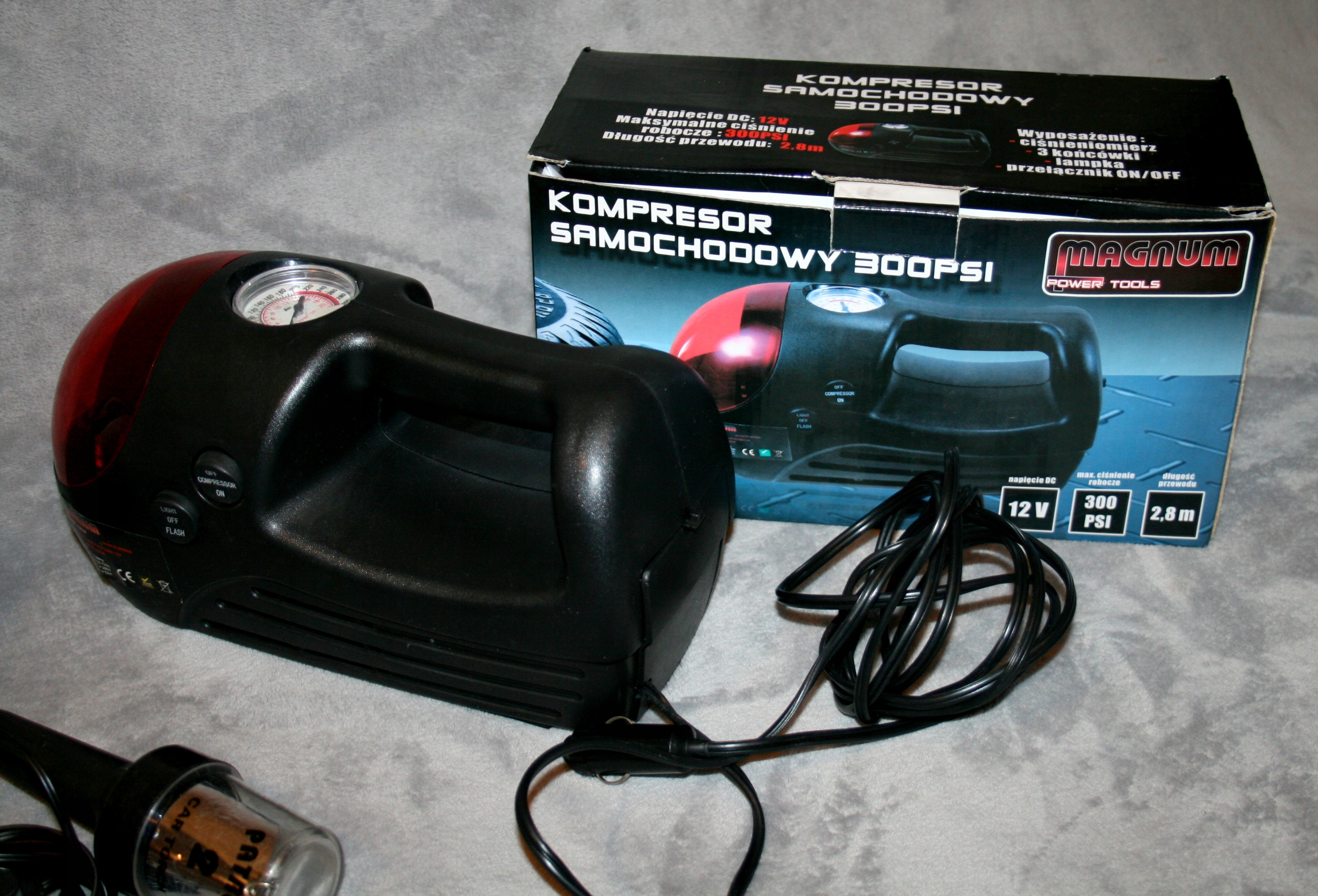 AKCESORIA DO AUTA LAMPKA KOMPRESOR PRZEDŁUŻACZ 4 m Producent inny