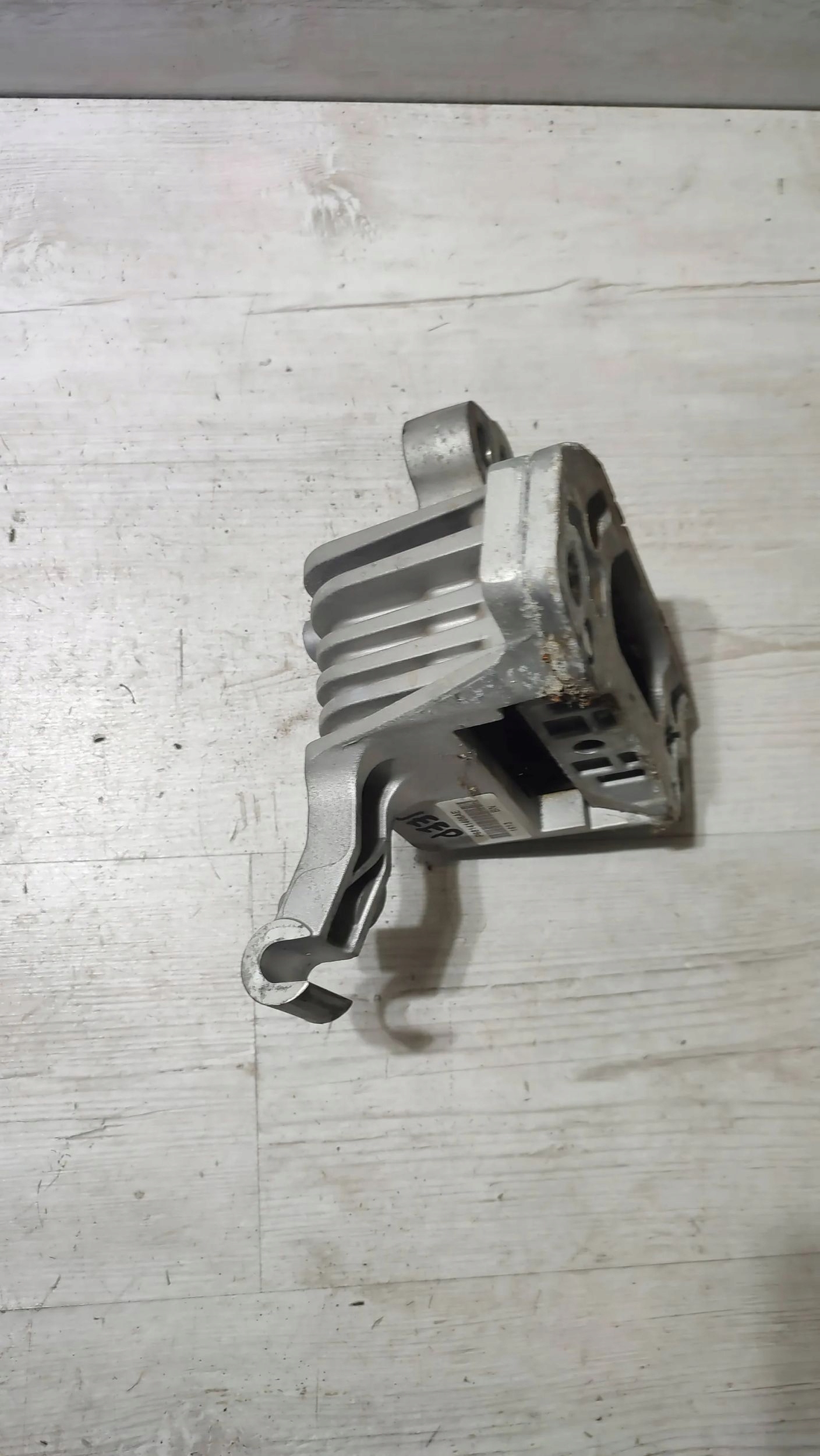 Jeep Cherokee 2015 Supporti motore usato