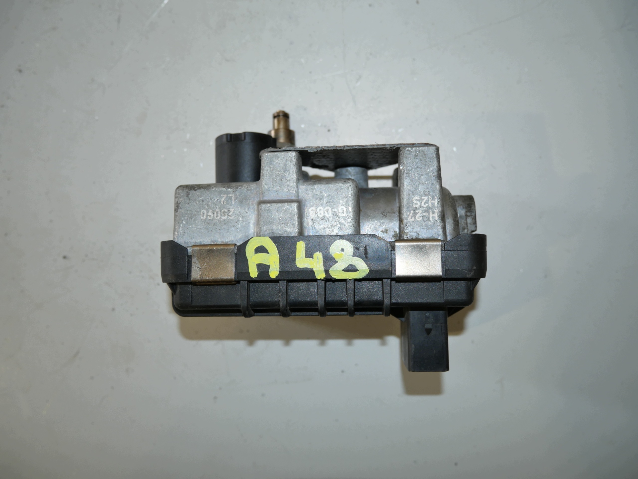 Régulateur Turbines 6NW009550 AUDI VW