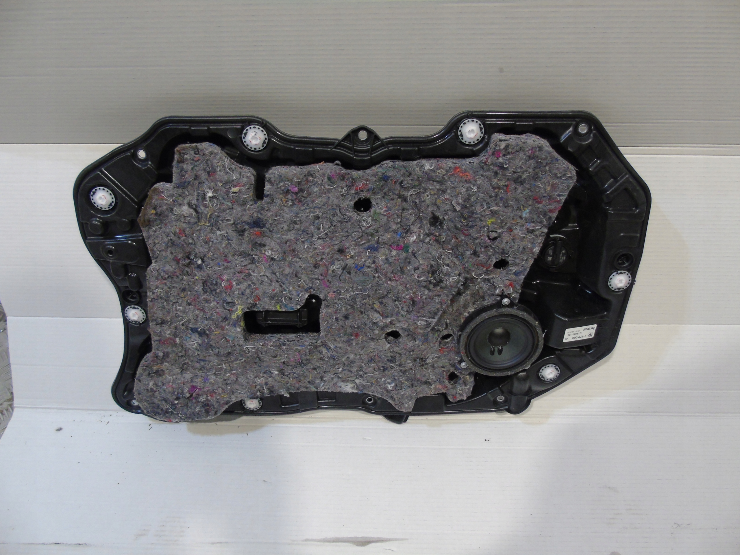 7479060 - Ideal лист правой двери ПД BMW G11 G12 1