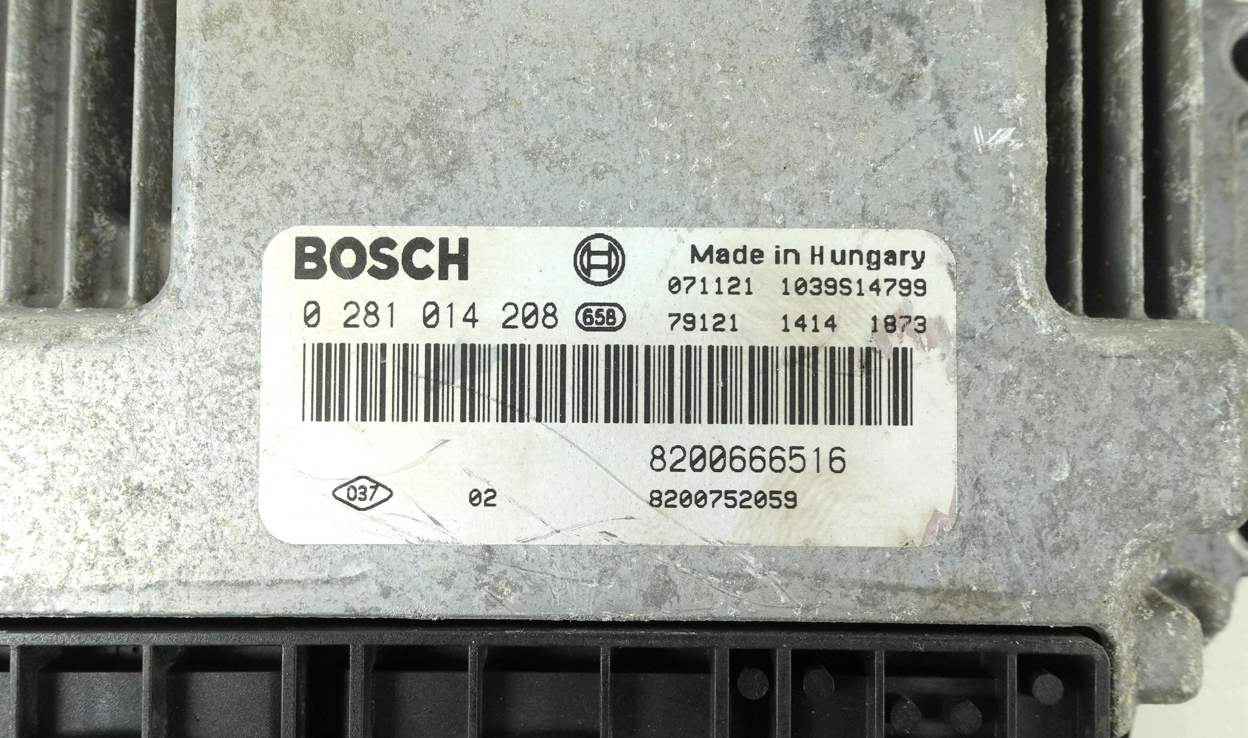computer OPEL VIVARO RENAULT TRAFIC 2 II 2.0 DCI CDTI 0281014208 8200666516