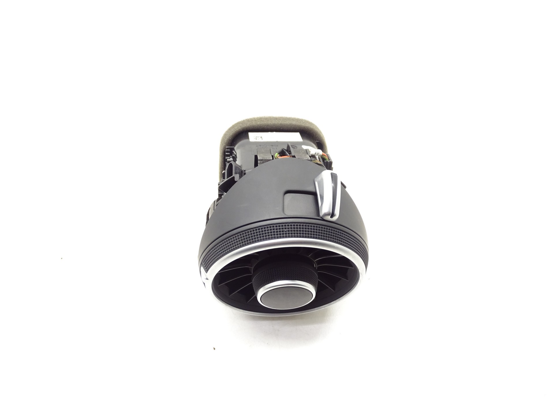 grid air conditioning devices side AUDI TT TTS 8S2820901