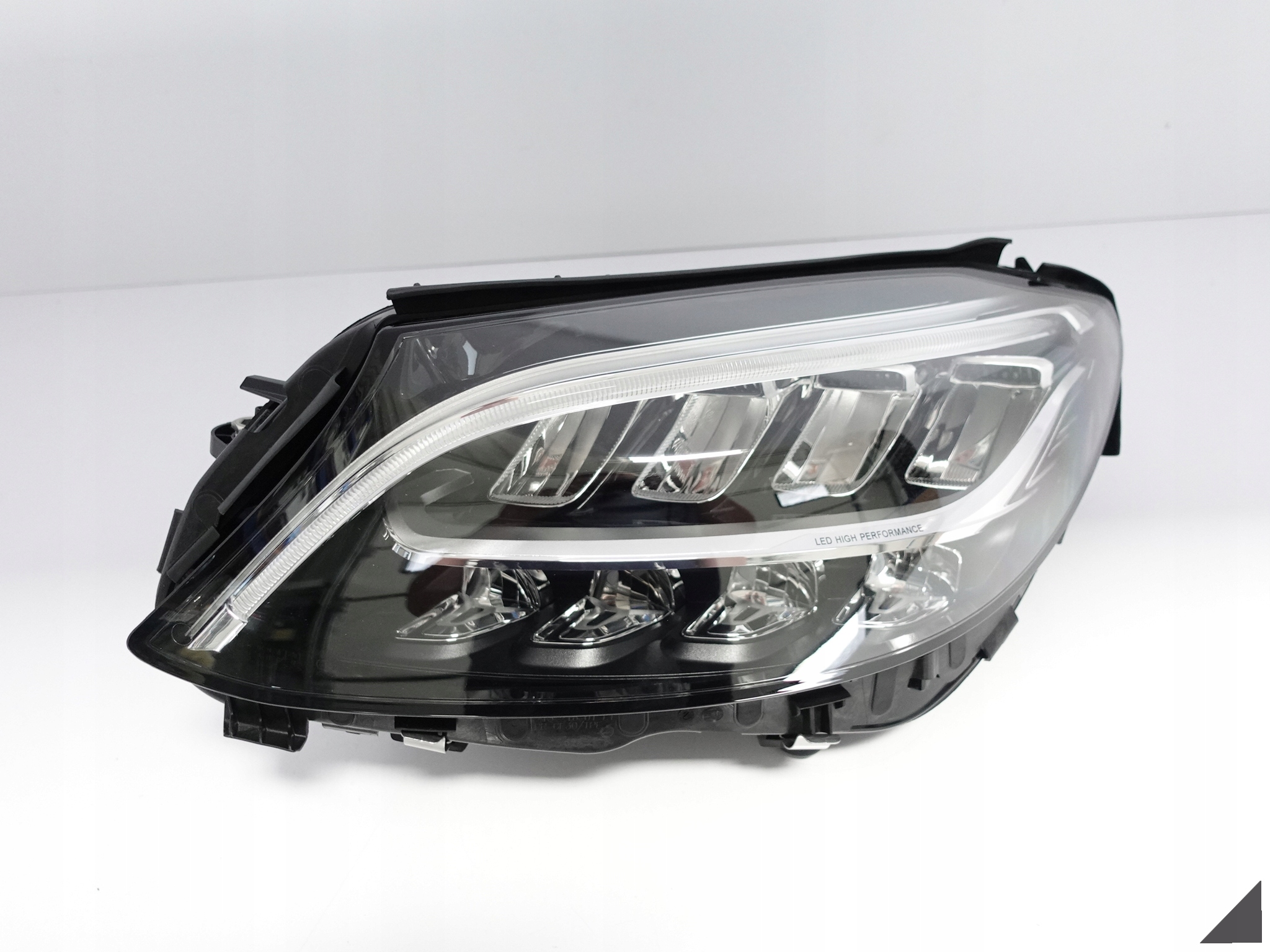 MB C W205 LIFT 18- FULL LED PERFORMANCE nova HELLA