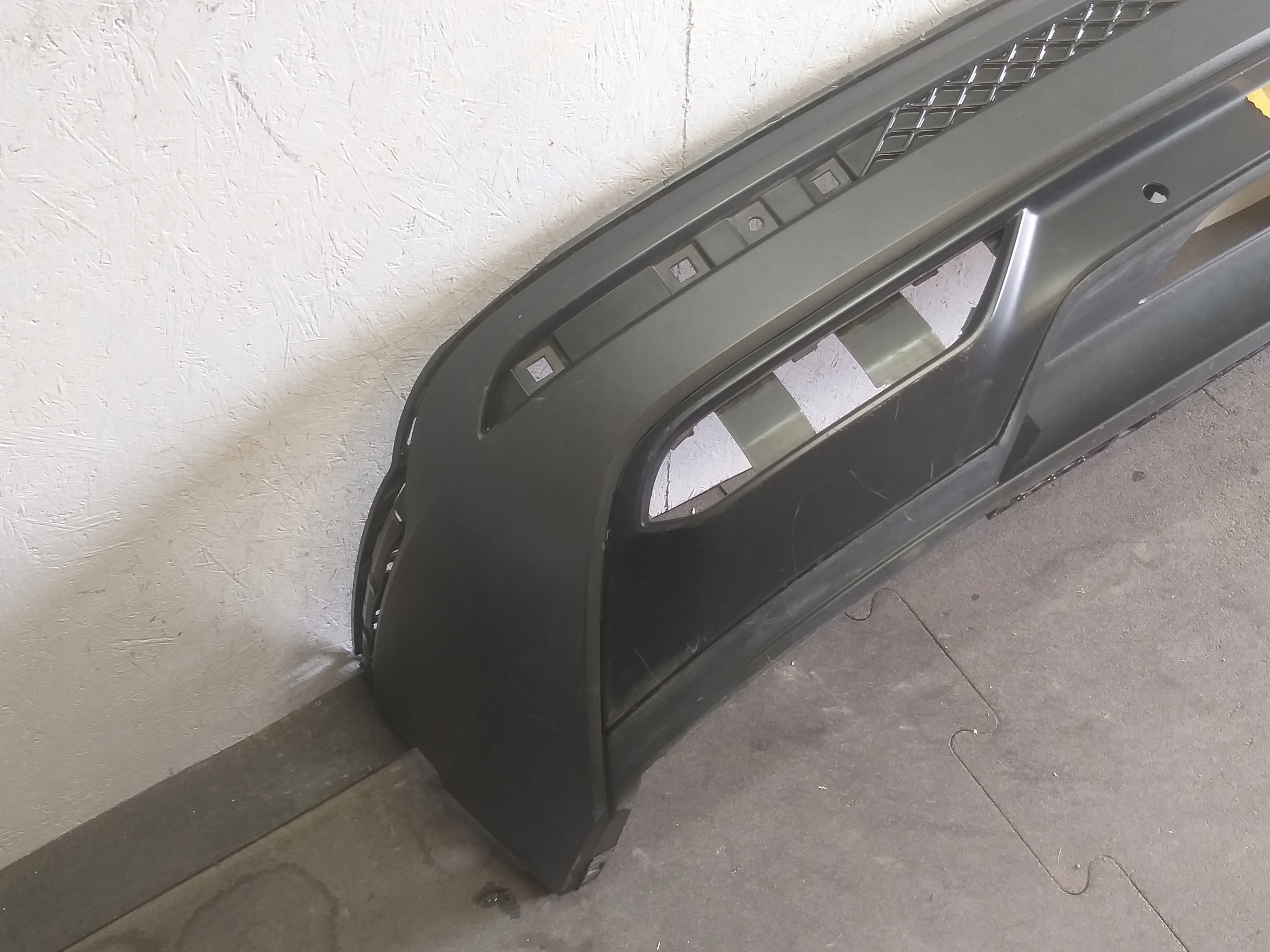 PARAURTI POSTERIORE SEAT TARRACO