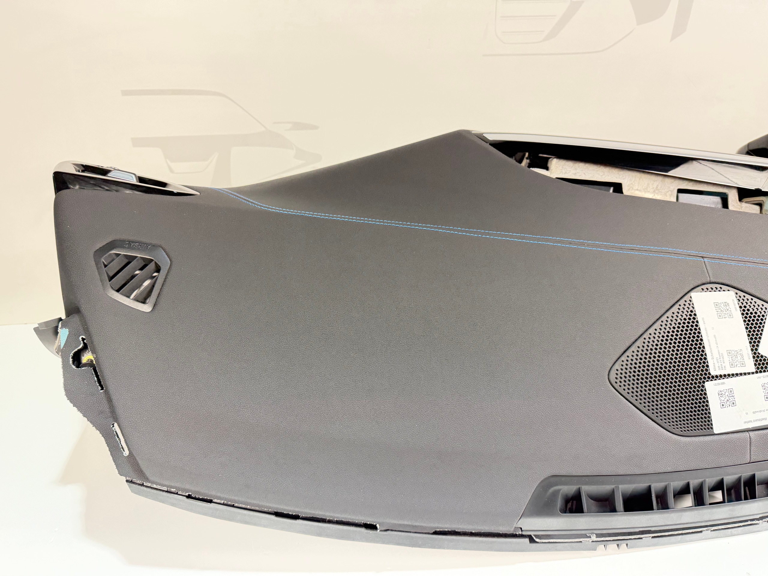 dashboard console HEAD-UP HUD BMW Z4 G29 m-packet blue NIC