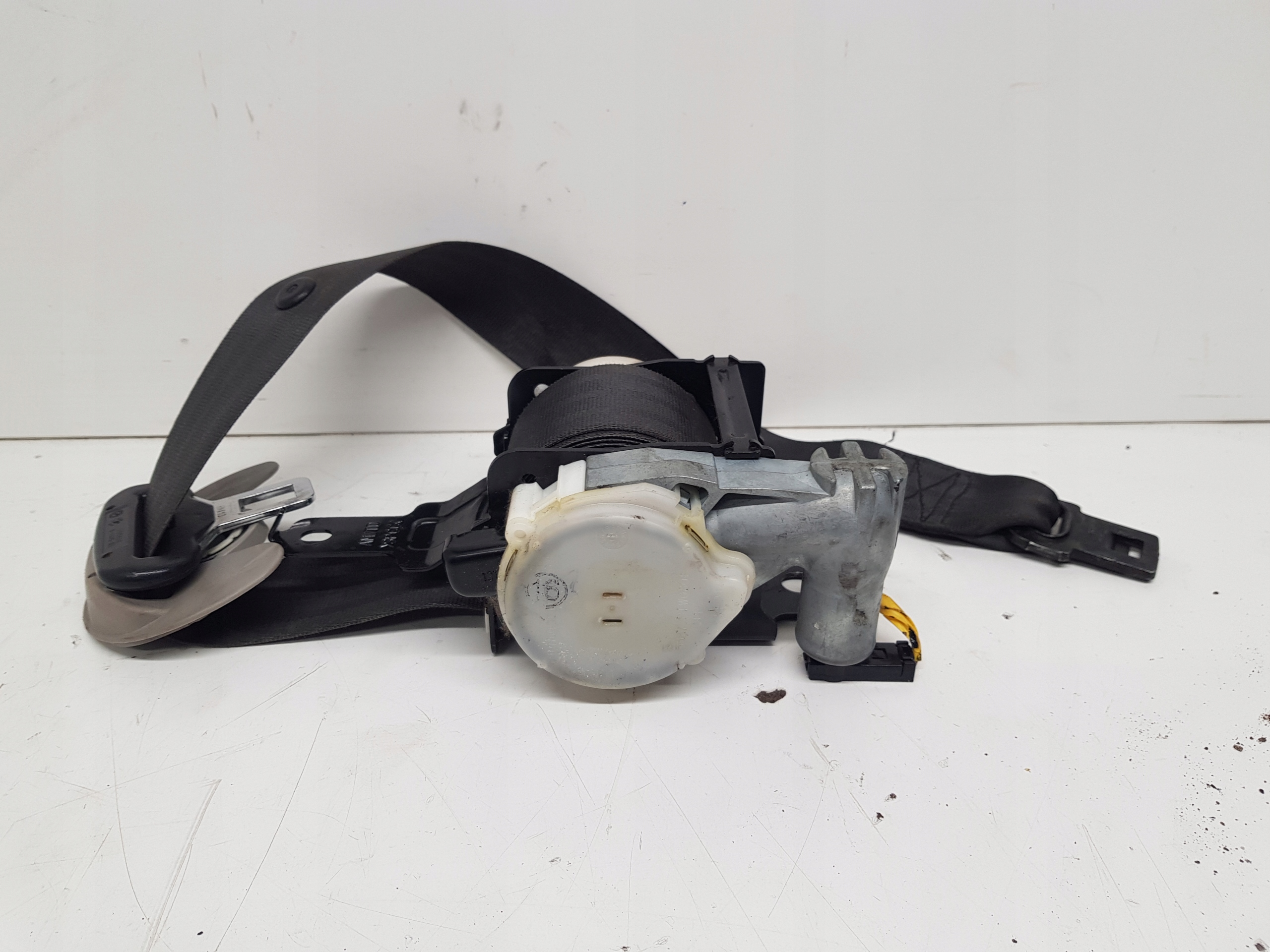 KIA SPORTAGE III tension belt safety left front 2011R