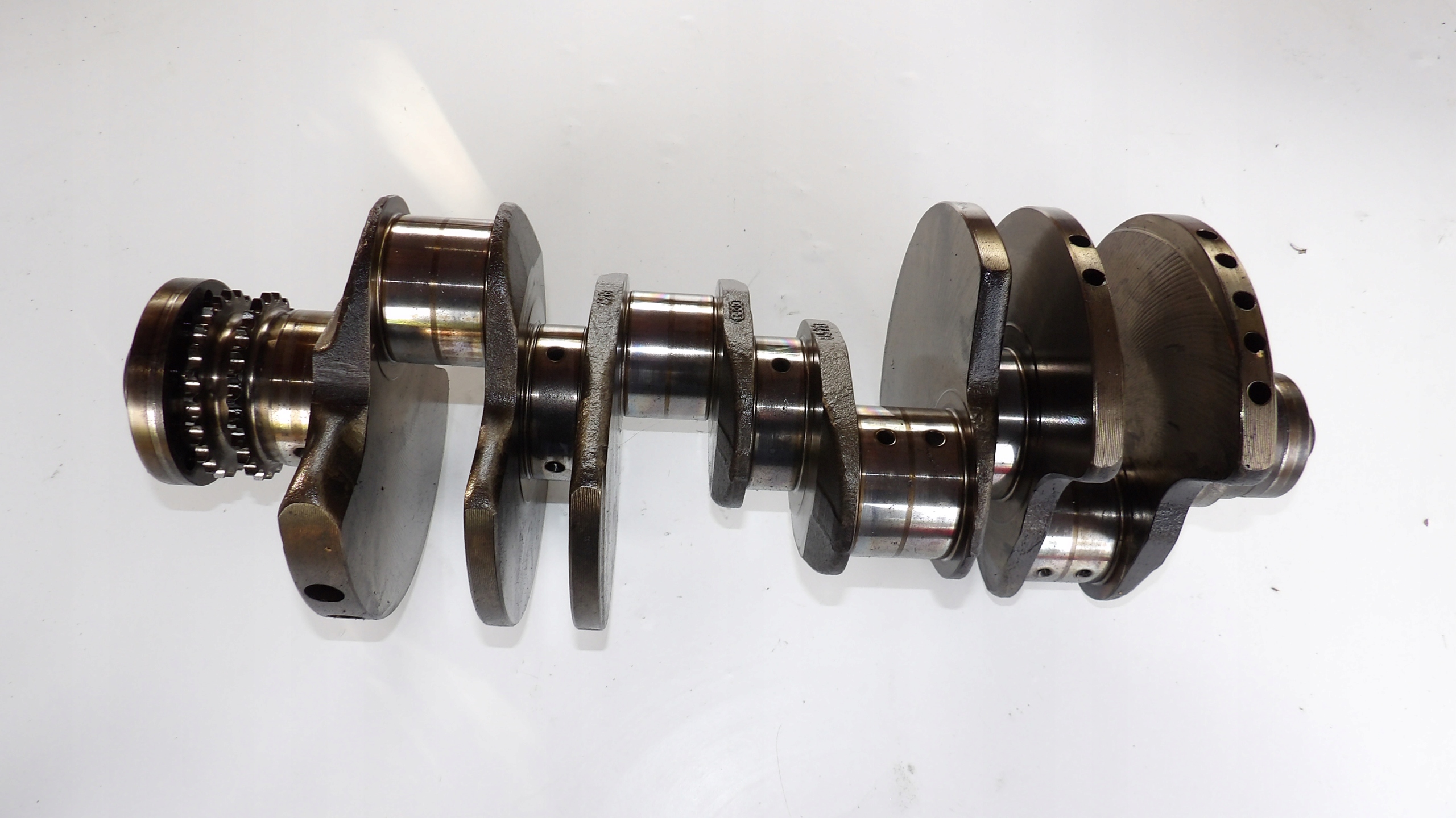 AUDI A8 D3 4.0 TDI ASE crank 057D