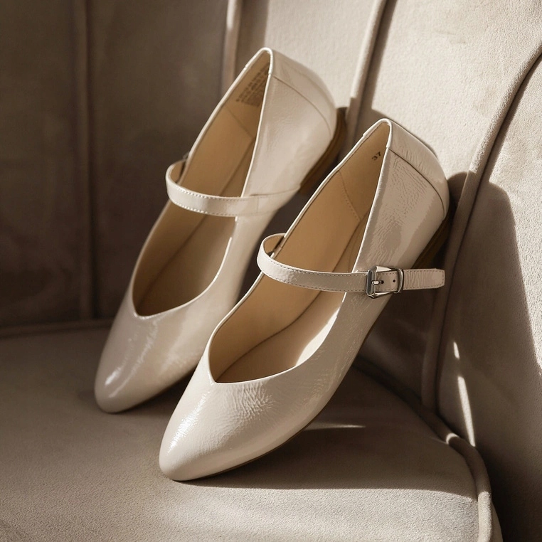 Lakované baleríny Caprice 9-22112-44 Krémové 38