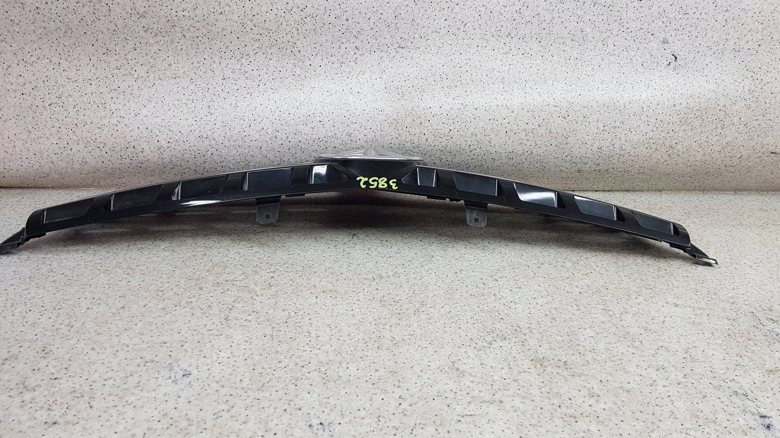 MERCEDES ML W166 2012 - grill grille A1668801085