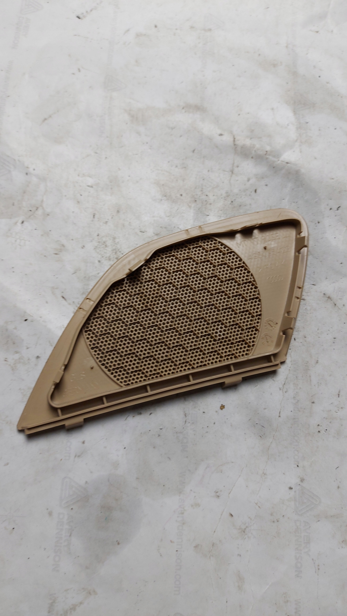 spoiler cover covering of the speaker left front AUDI A7 4G8 OE