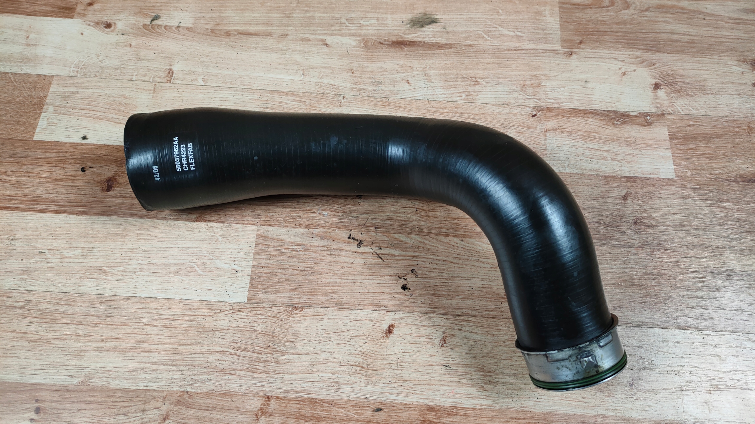 JEEP GRAND CHEROKEE WK 3.0 RURA INTERCOOLERA WAZ