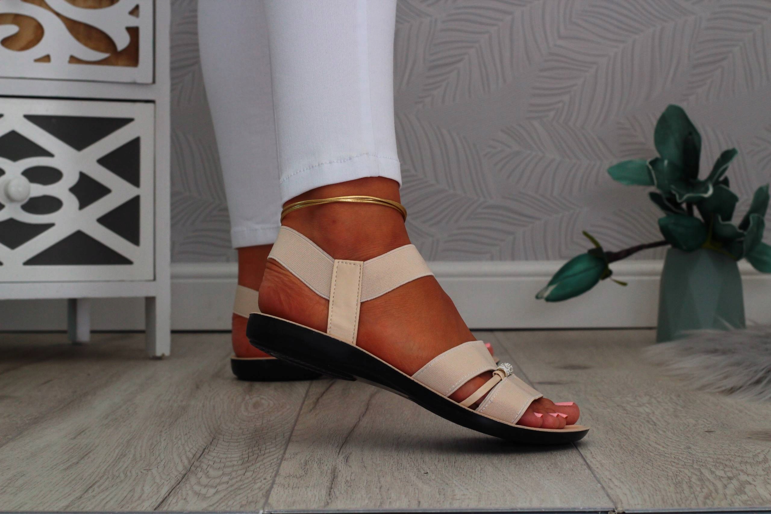 SANDAŁY DAMSKIE SPORTOWE PASKI GUMA PŁASKIE Rozmiar 38