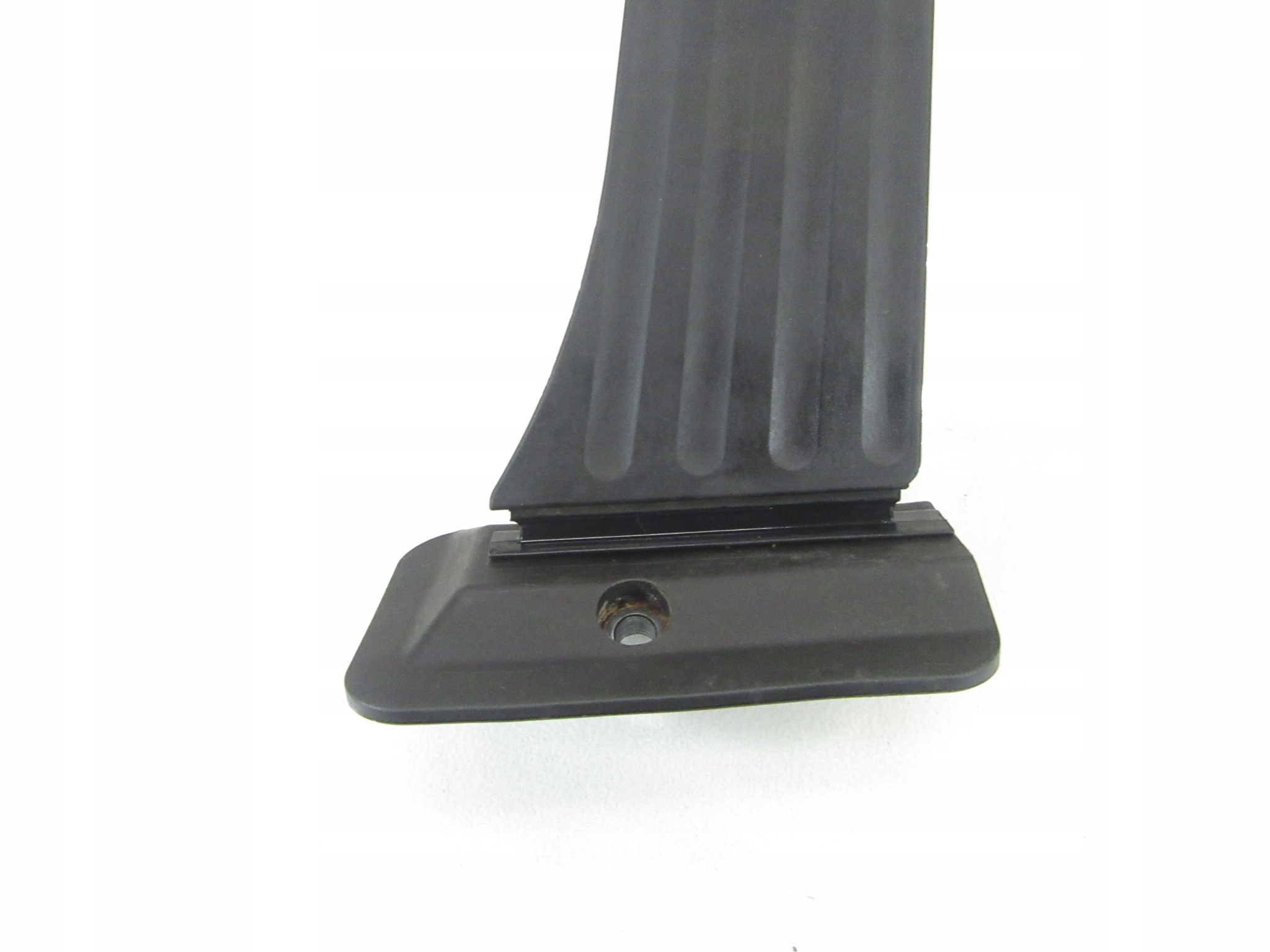accelerator pedal BMW e60 e61 e65 e66 e70 e71 e83 e90 e91 F06 F10 F11 F25 AUTOMAT