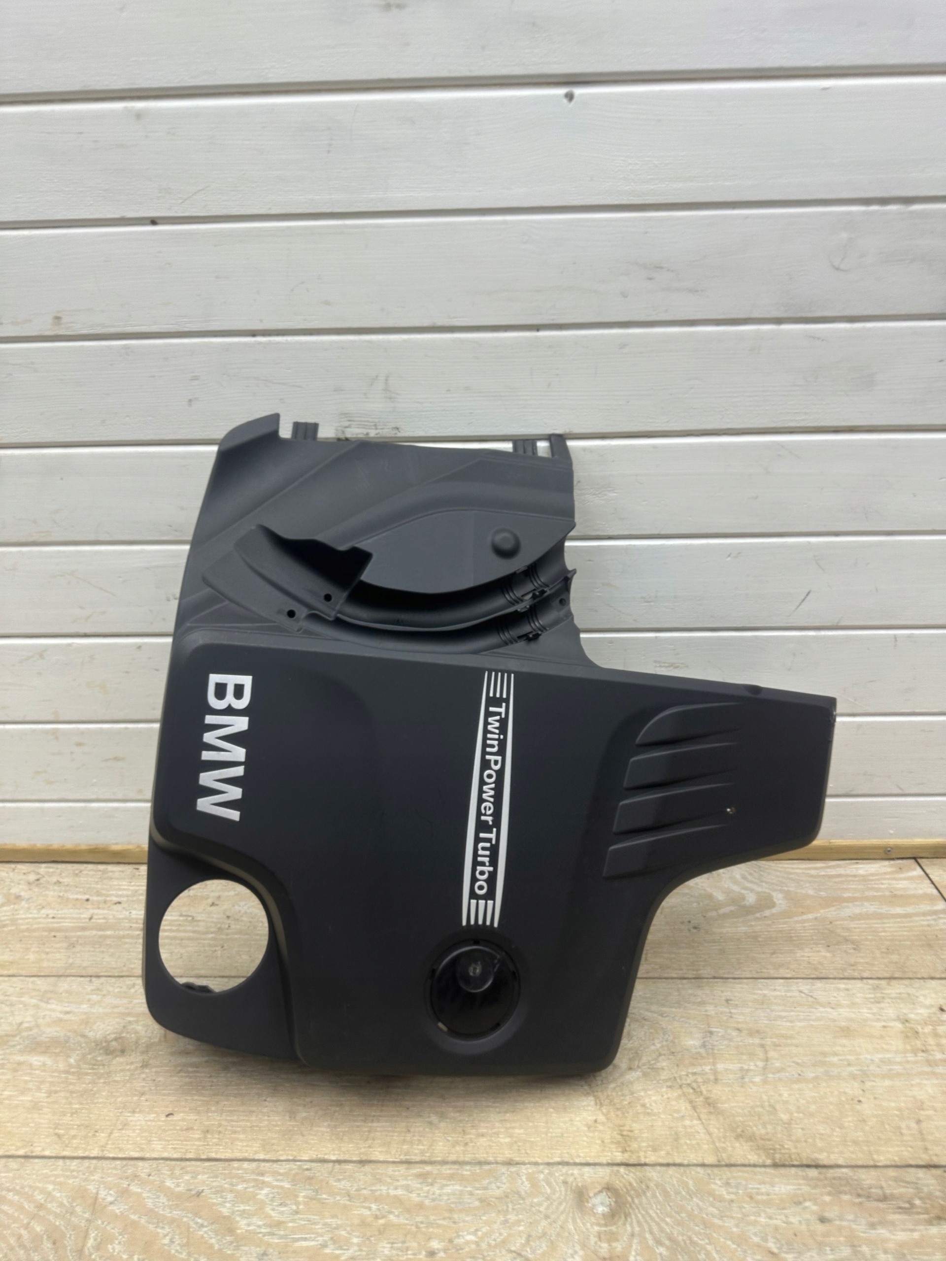 upper motor cover BMW X1 (E84) 7589053 2012