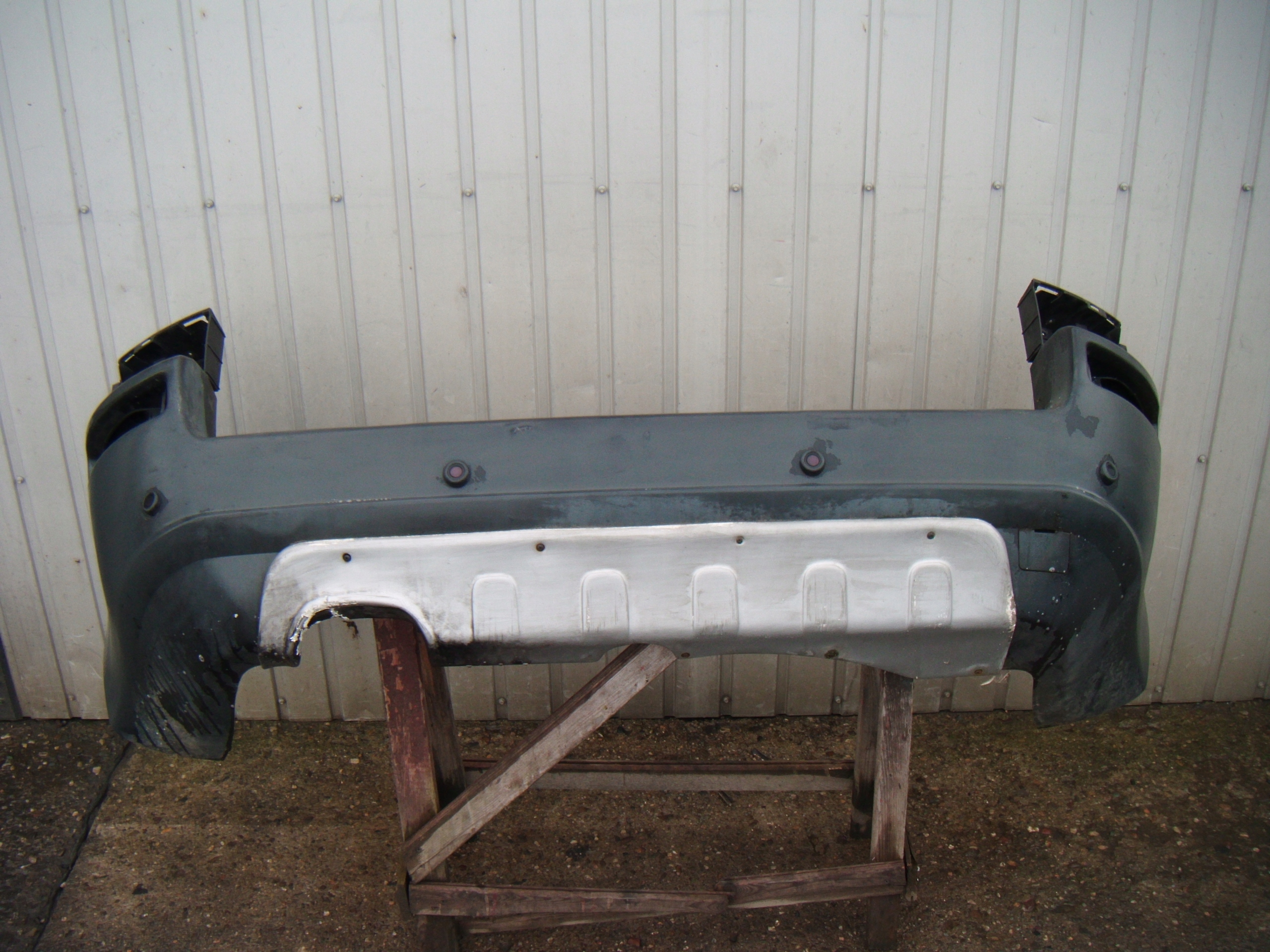 VOLVO XC90 I 1 02-06 ZDERZAK TYŁ TYLNY LAK 452-26