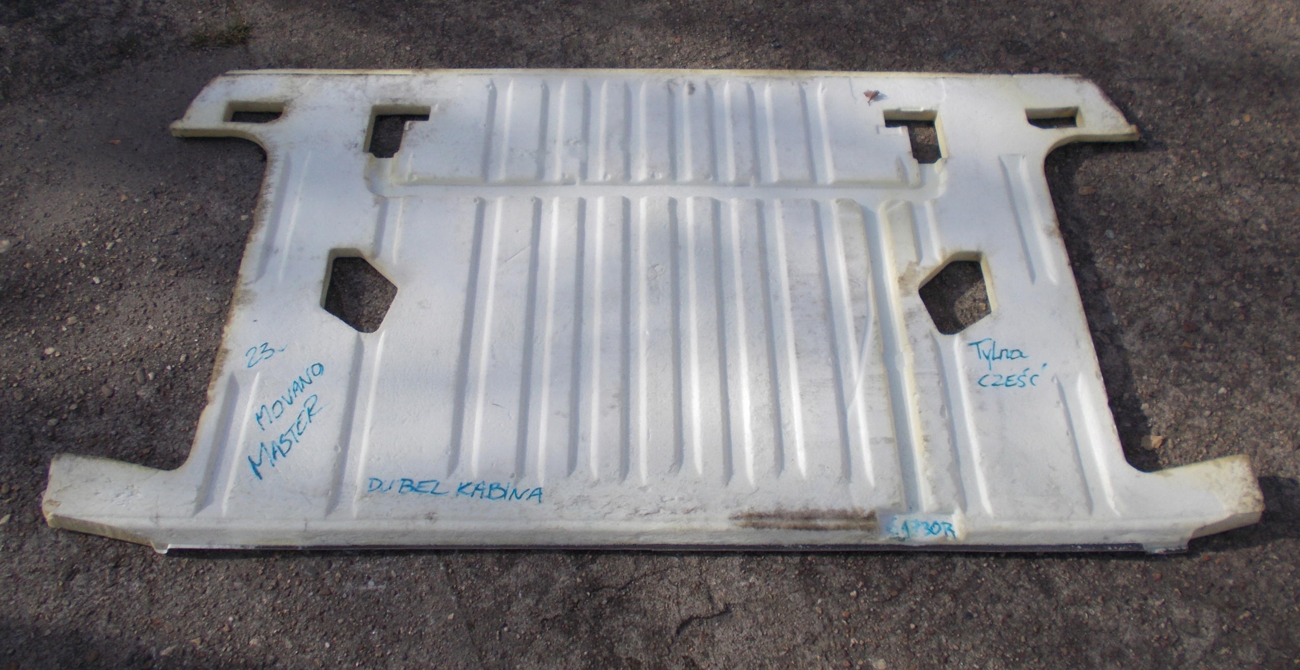 RENAULT MASTER III LIFT mats floor cabs rear part