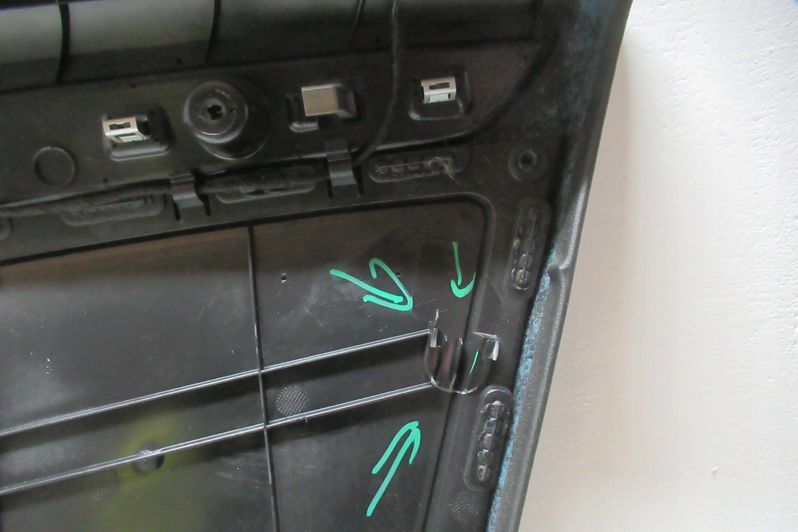 AUDI A4 B8 FL 2.0 TFSI 14R side upholstery door left front