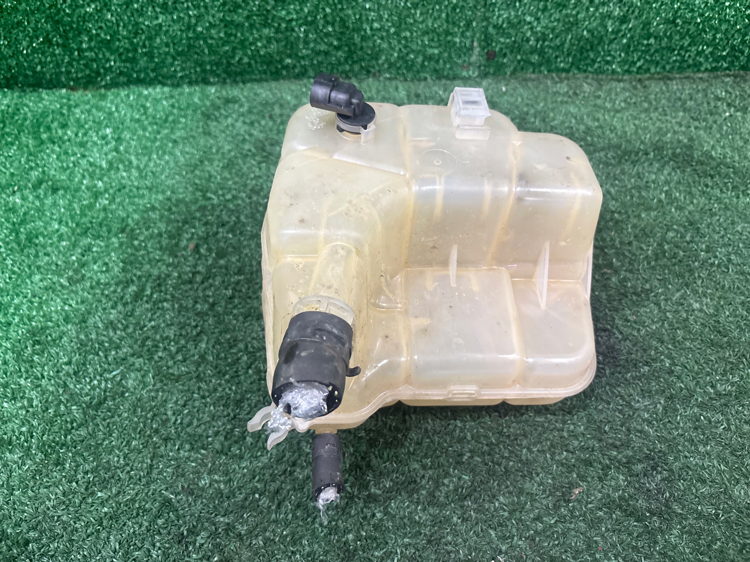 Réservoir eau OPEL ASTRA J 13393368