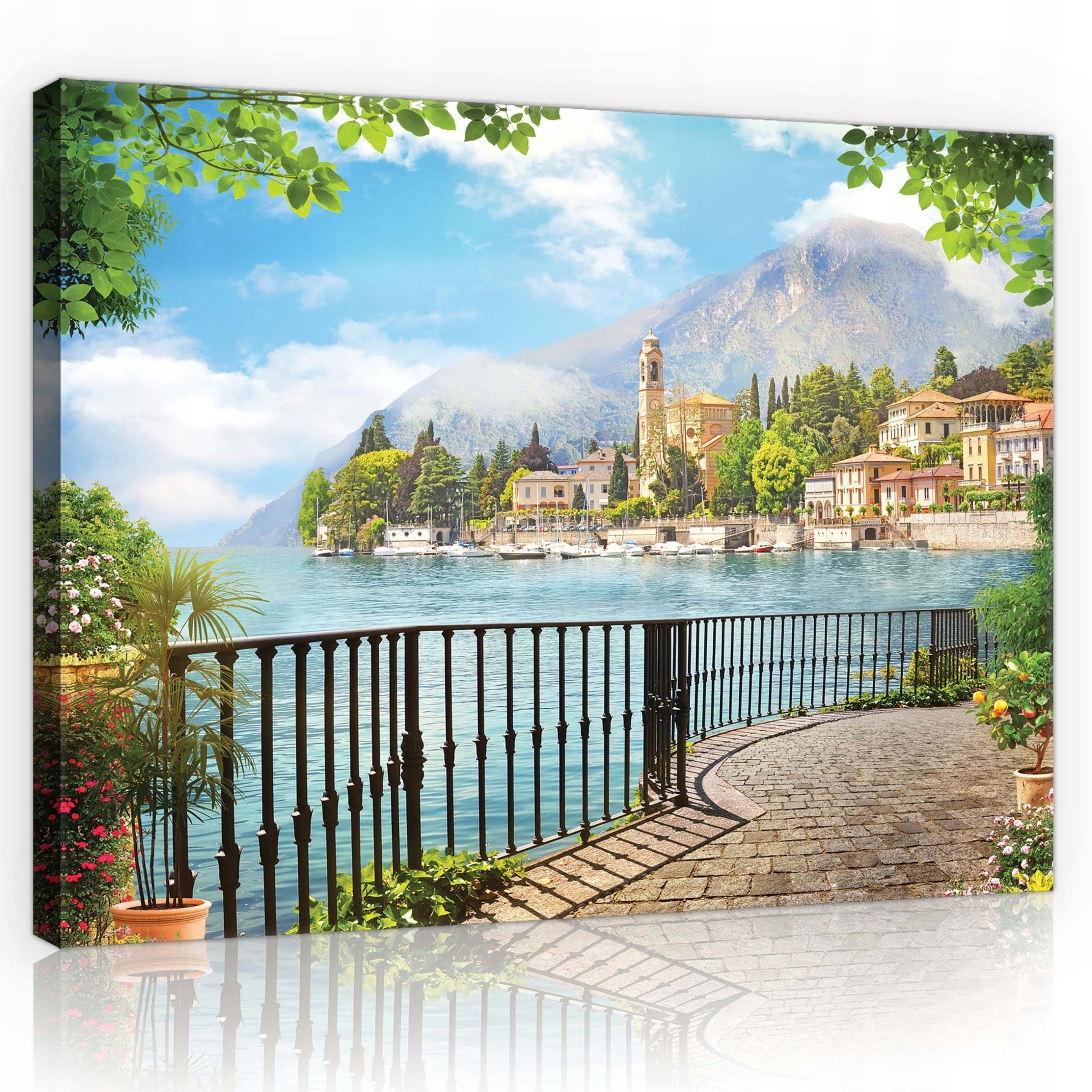 Obraz 100x75 Jezero hory italské městečko slunce klid příroda