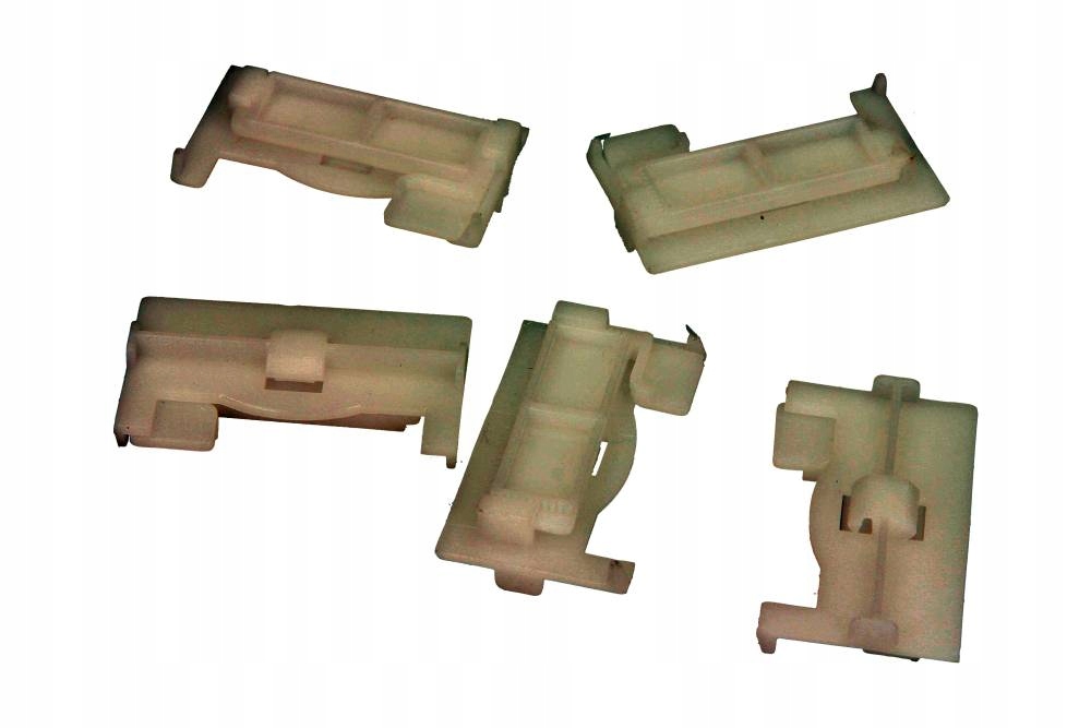 Spinka listwy dachowej do RENAULT KANGOO i (5