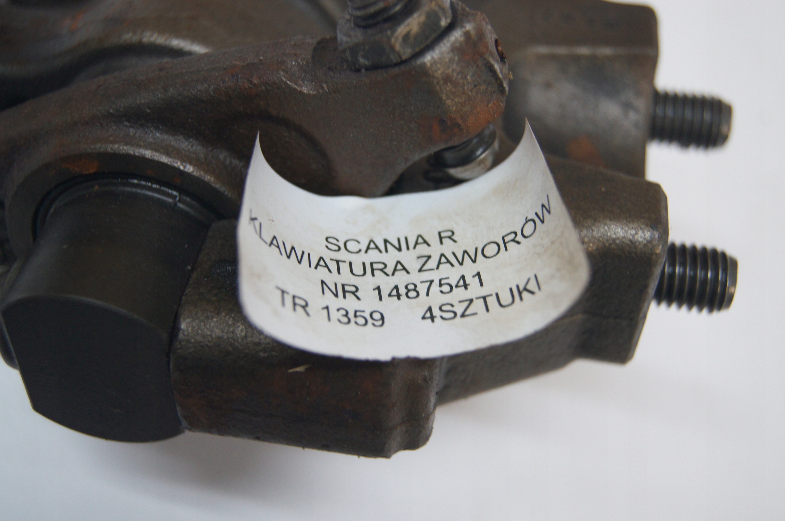 SCANIA R 420 HPI КЛАВИАТУРА КЛАПАНА № 1487541